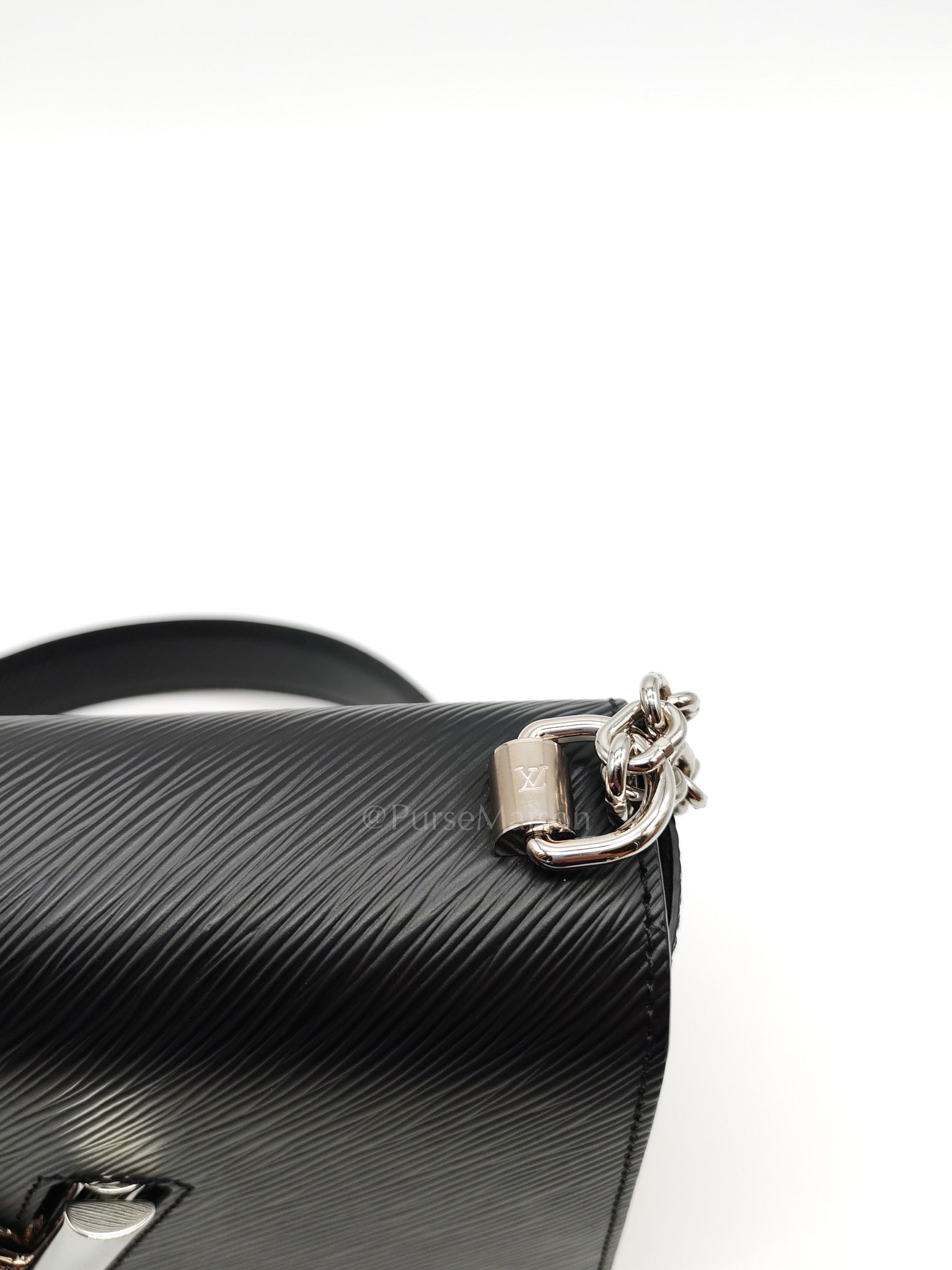Twist MM Black Epi Leather in Silver Hardware (Microchip) | Purse Maison Luxury Bags Shop