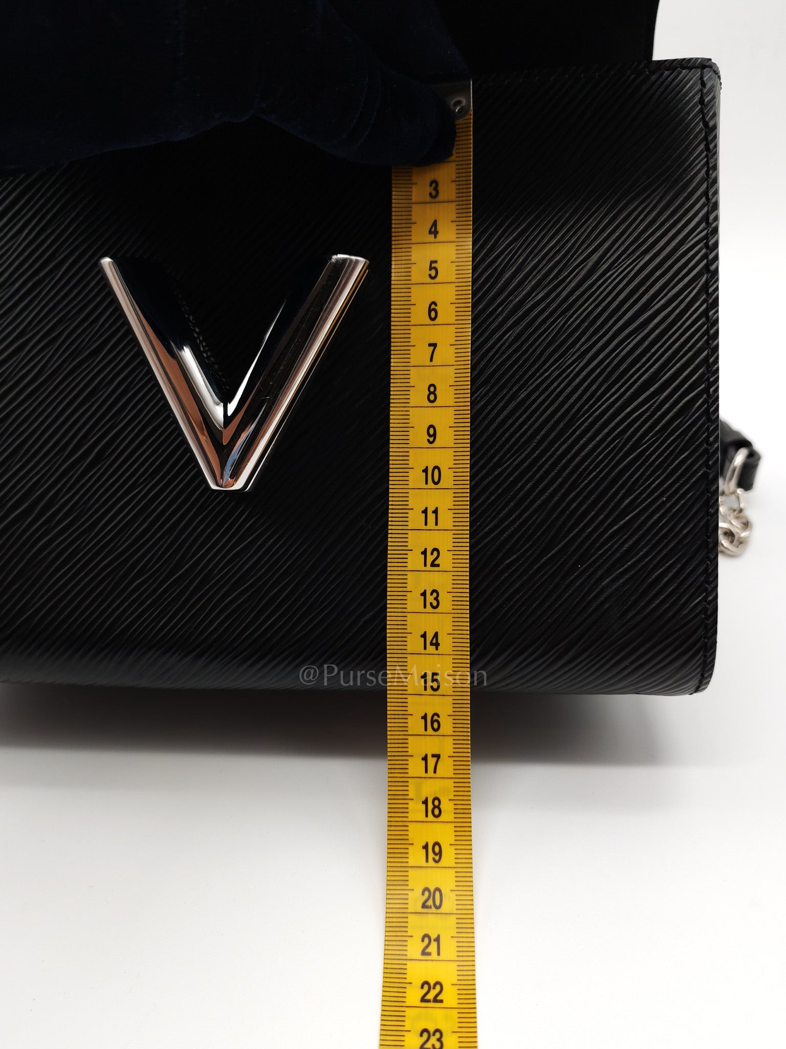 Twist MM Black Epi Leather in Silver Hardware (Microchip) | Purse Maison Luxury Bags Shop