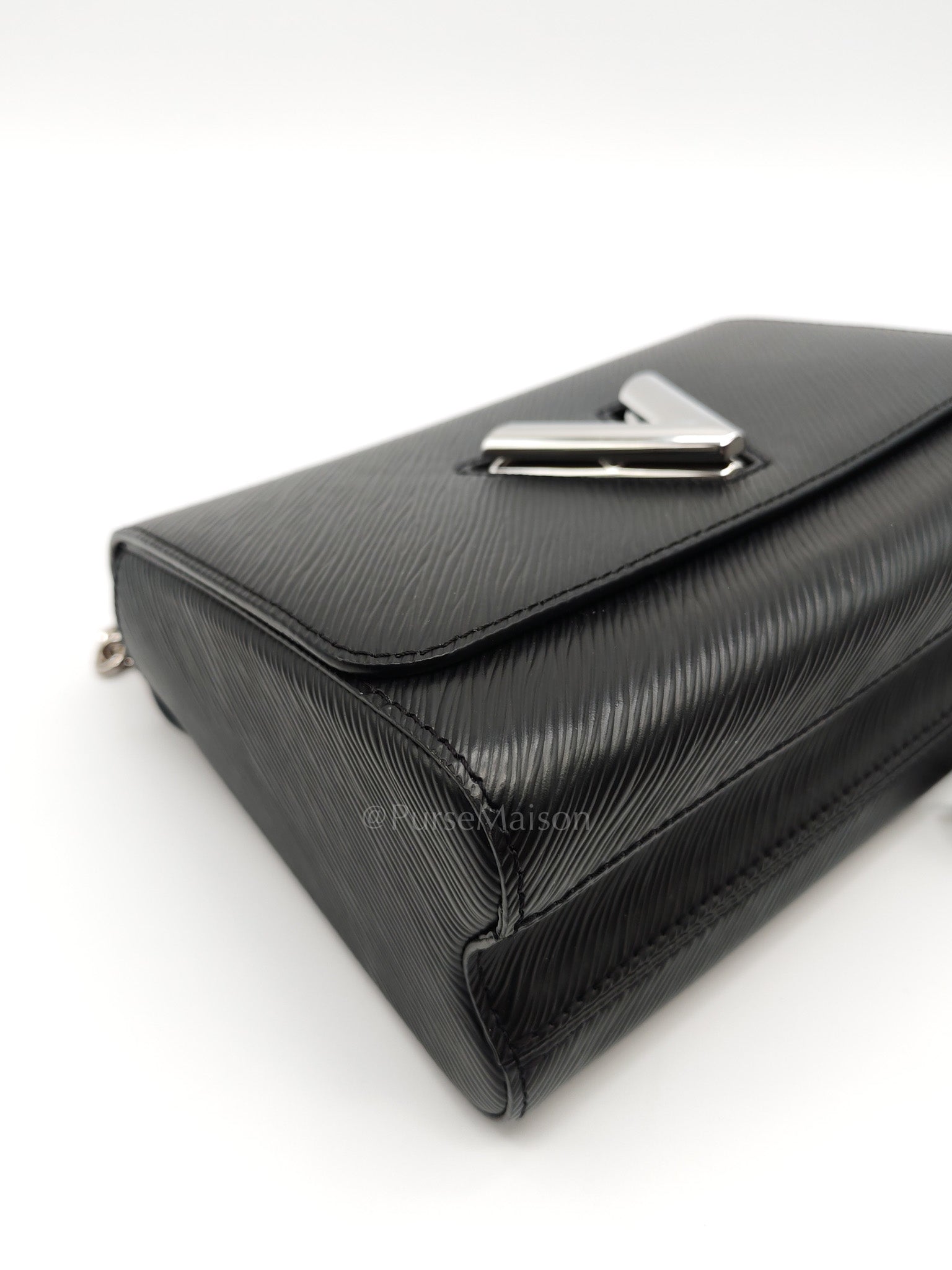 Twist MM Black Epi Leather in Silver Hardware (Microchip) | Purse Maison Luxury Bags Shop