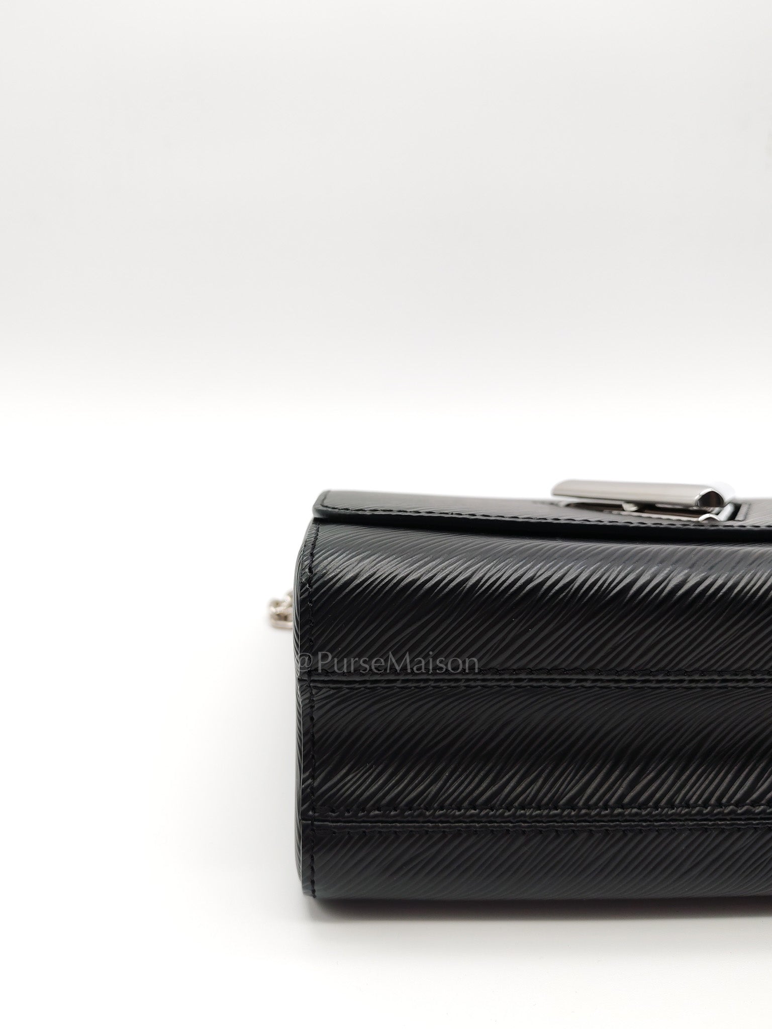 Twist MM Black Epi Leather in Silver Hardware (Microchip) | Purse Maison Luxury Bags Shop