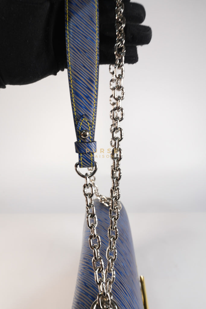 Twist MM Shoulder Bag in Blue Epi Leather & Silver Hardware | Purse Maison Luxury Bags Shop