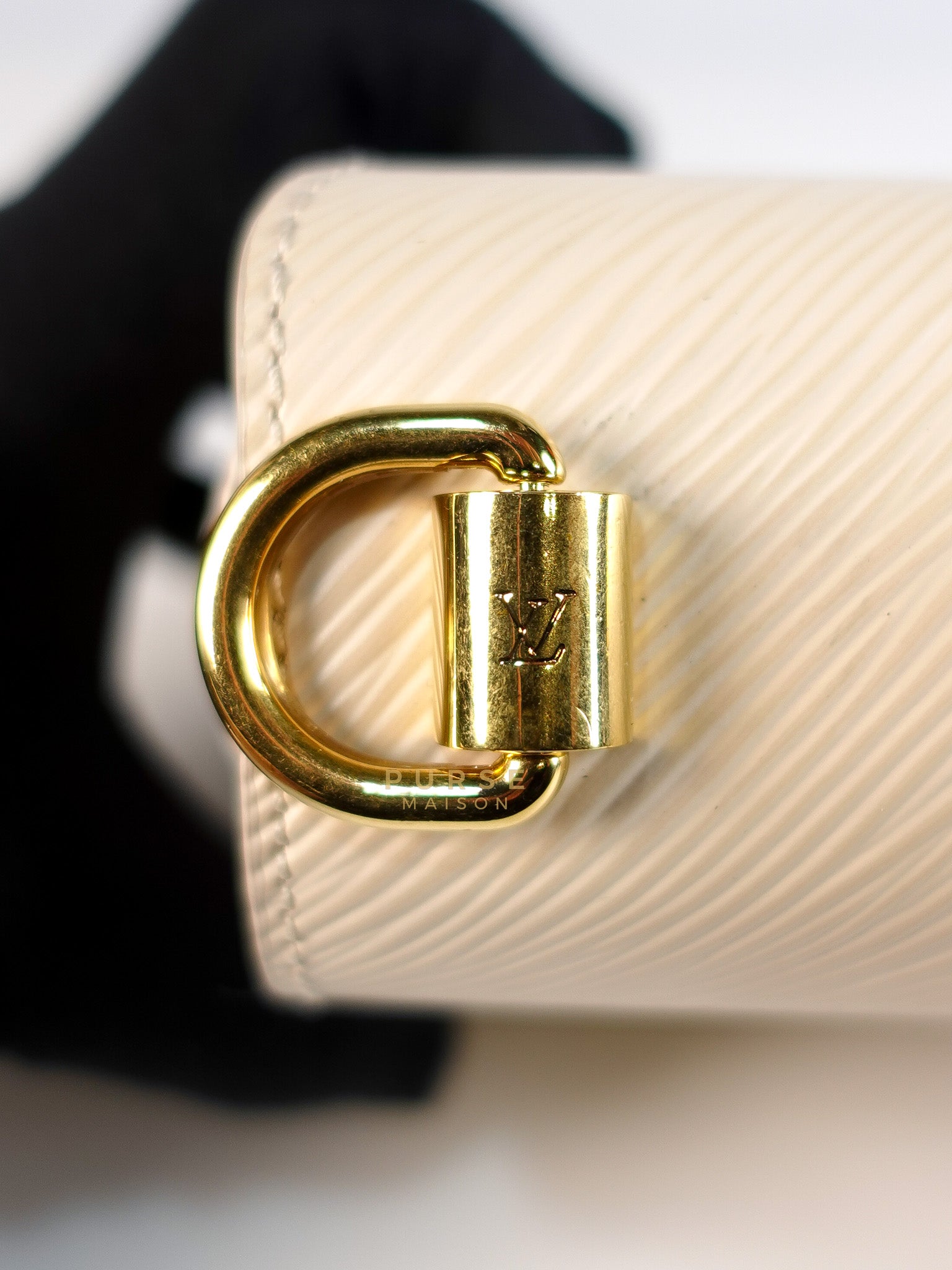 Twist PM Bag in Cream Epi Leather (Microchip) | Purse Maison Luxury Bags Shop