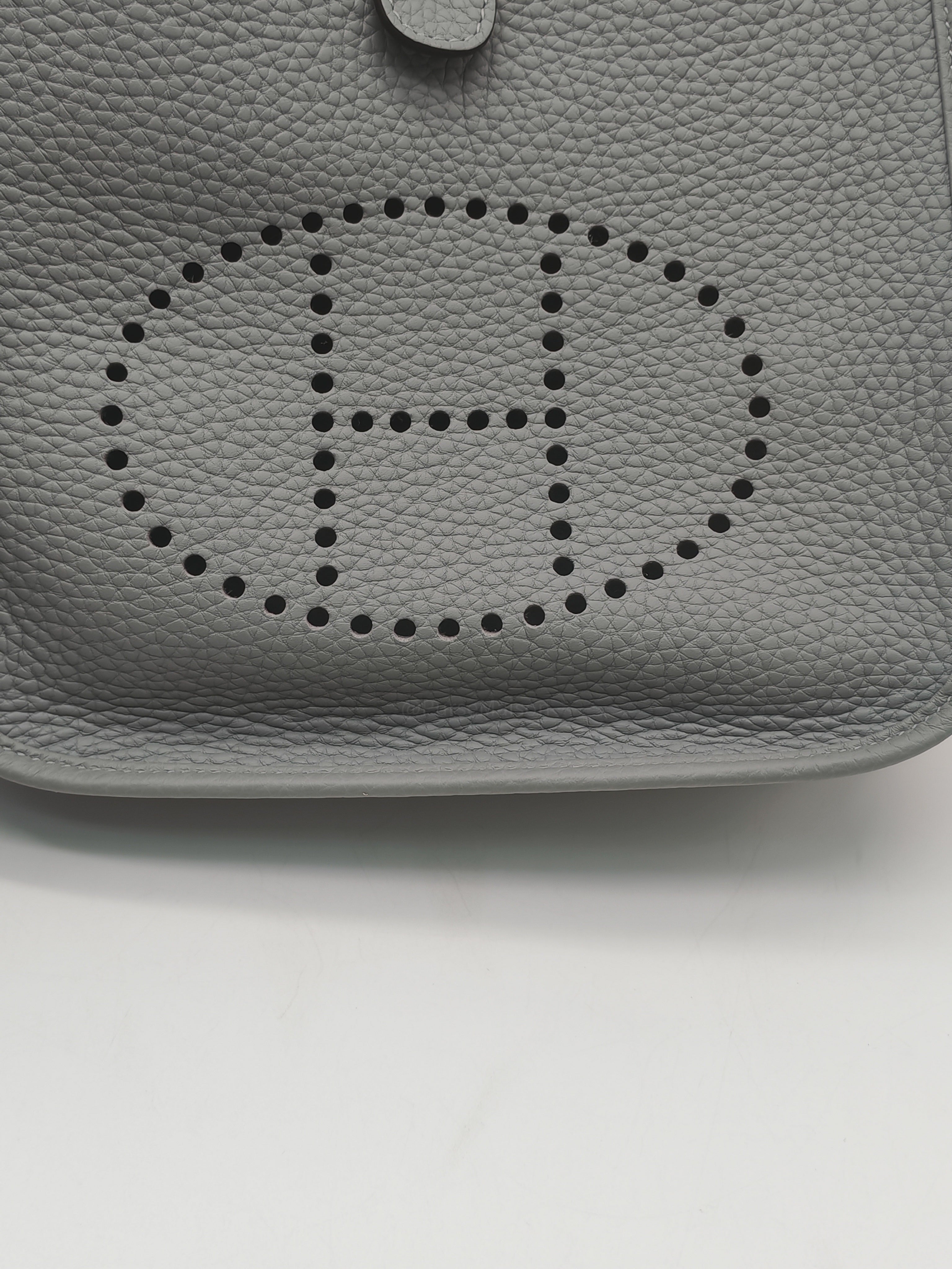 Hermes Evelyn 23 in Gris Patin Taurillon Clemence Leather Palladium Hardware Stamp G(2026)