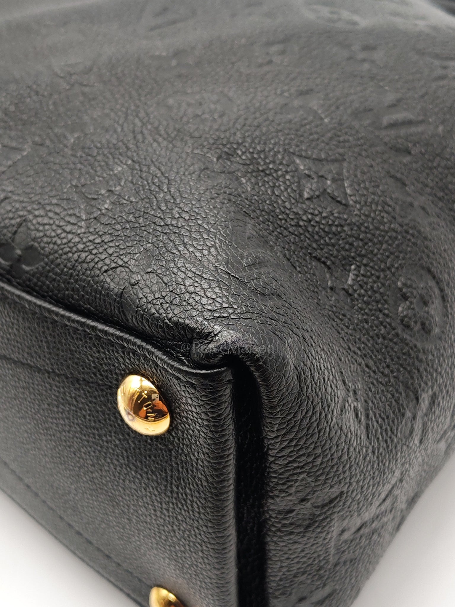 V Tote MM in Embossed Monogram Empreinte Leather & Gold Hardware (Datecode: CA3189) | Purse Maison Luxury Bags Shop