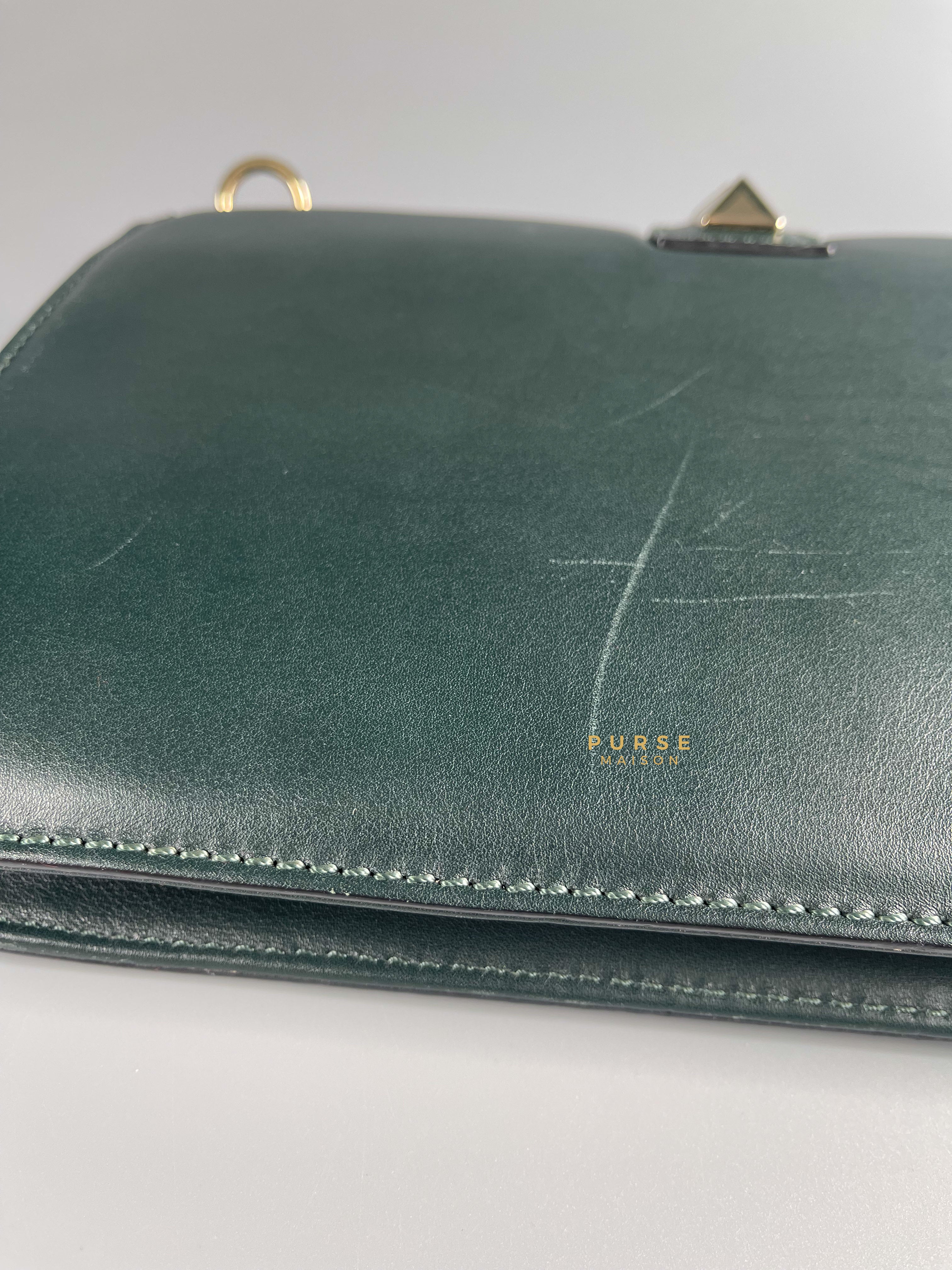 Valentino Garavani Glam Lock Flap in Medium Forest Green Leather | Purse Maison Luxury Bags Shop