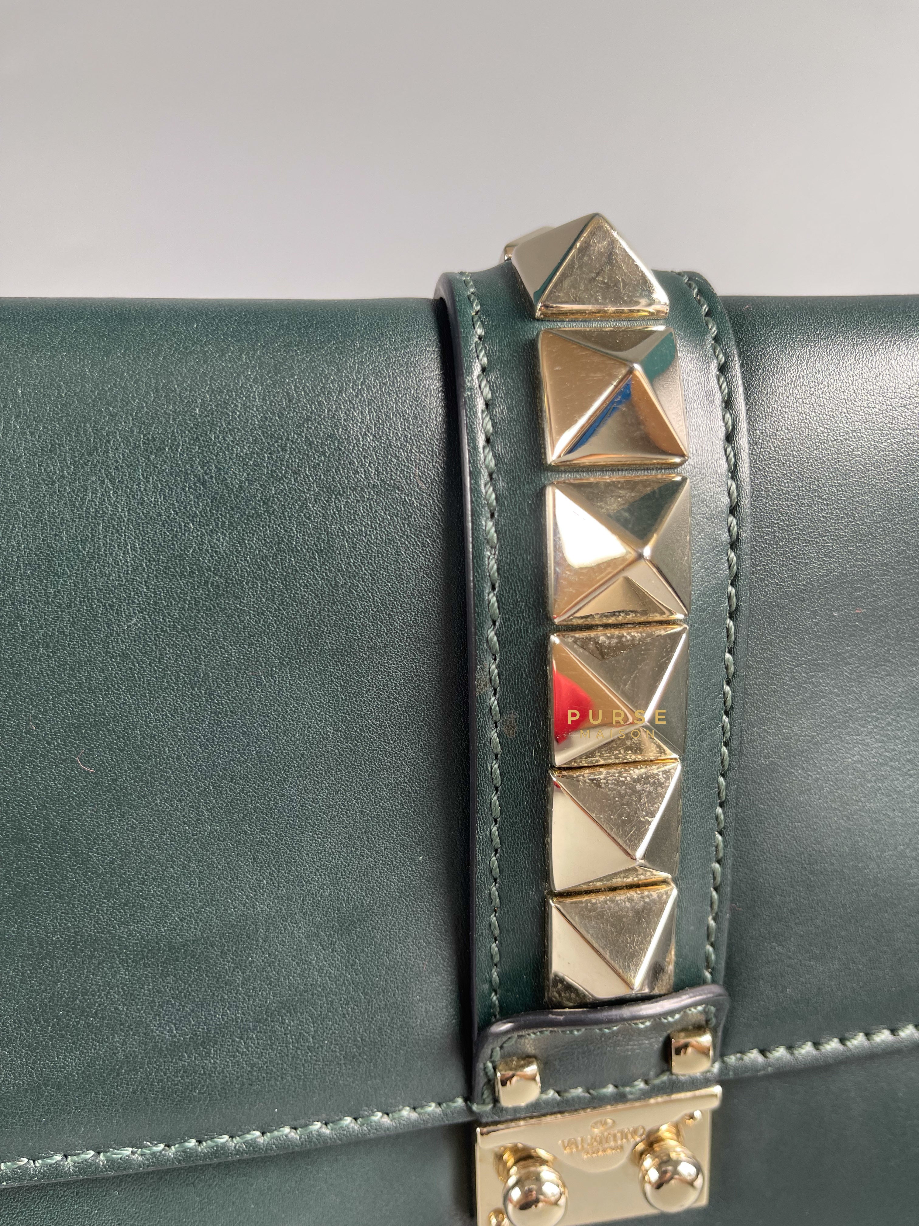 Valentino Garavani Glam Lock Flap in Medium Forest Green Leather | Purse Maison Luxury Bags Shop