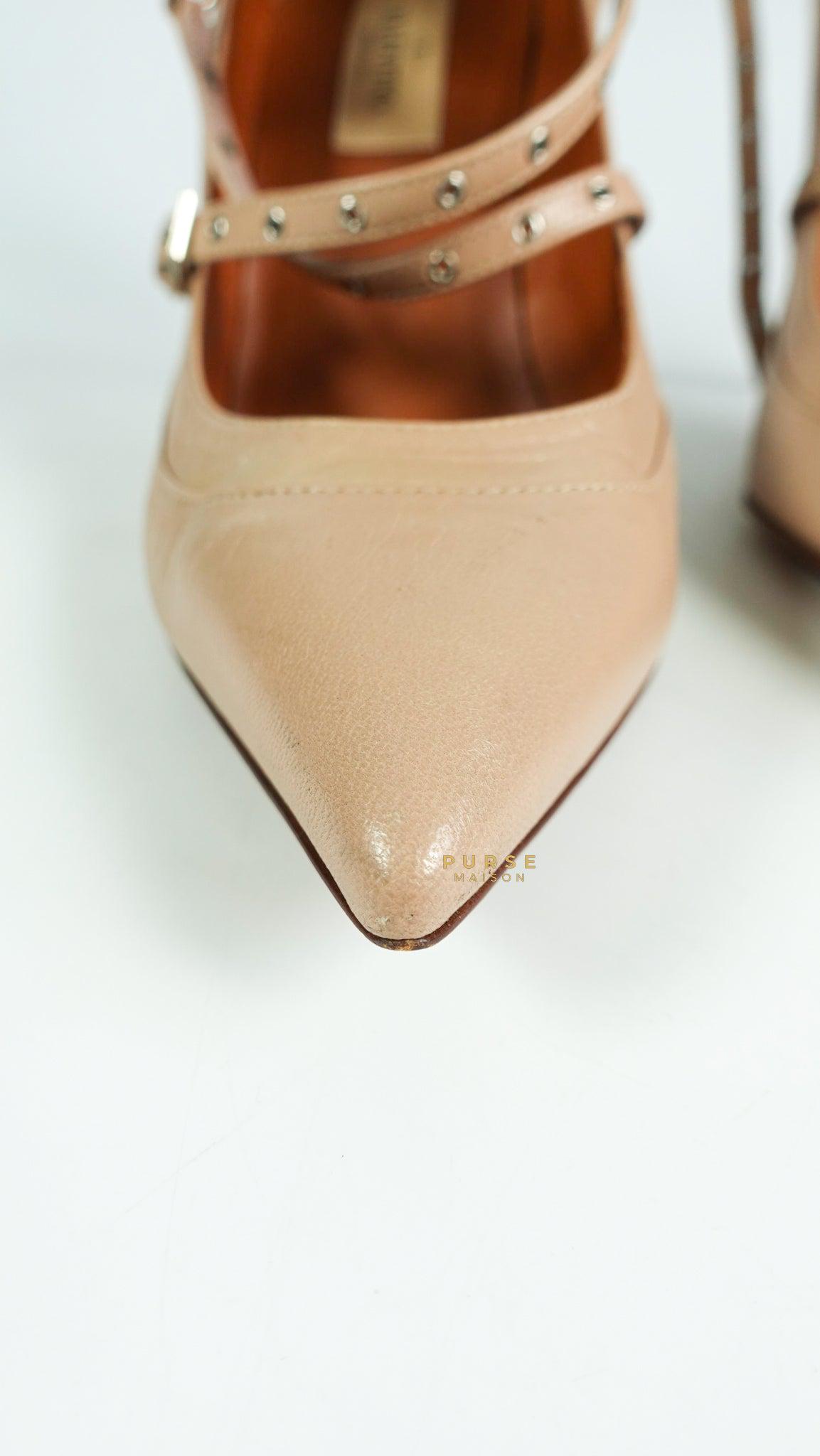 Valentino Garavani Nude Calf Love Latch Shoes (Size 37 EUR, 25cm)