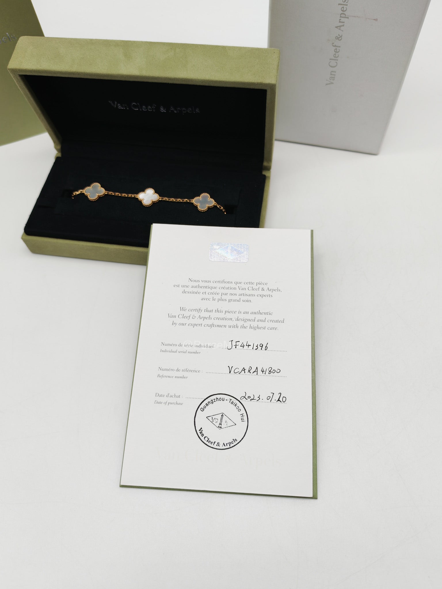 Van Cleef Arpels Vintage Alhambra Bracelet in White Mother of Pearl 5 Motif Yellow Gold (2023) | Purse Maison Luxury Bags Shop
