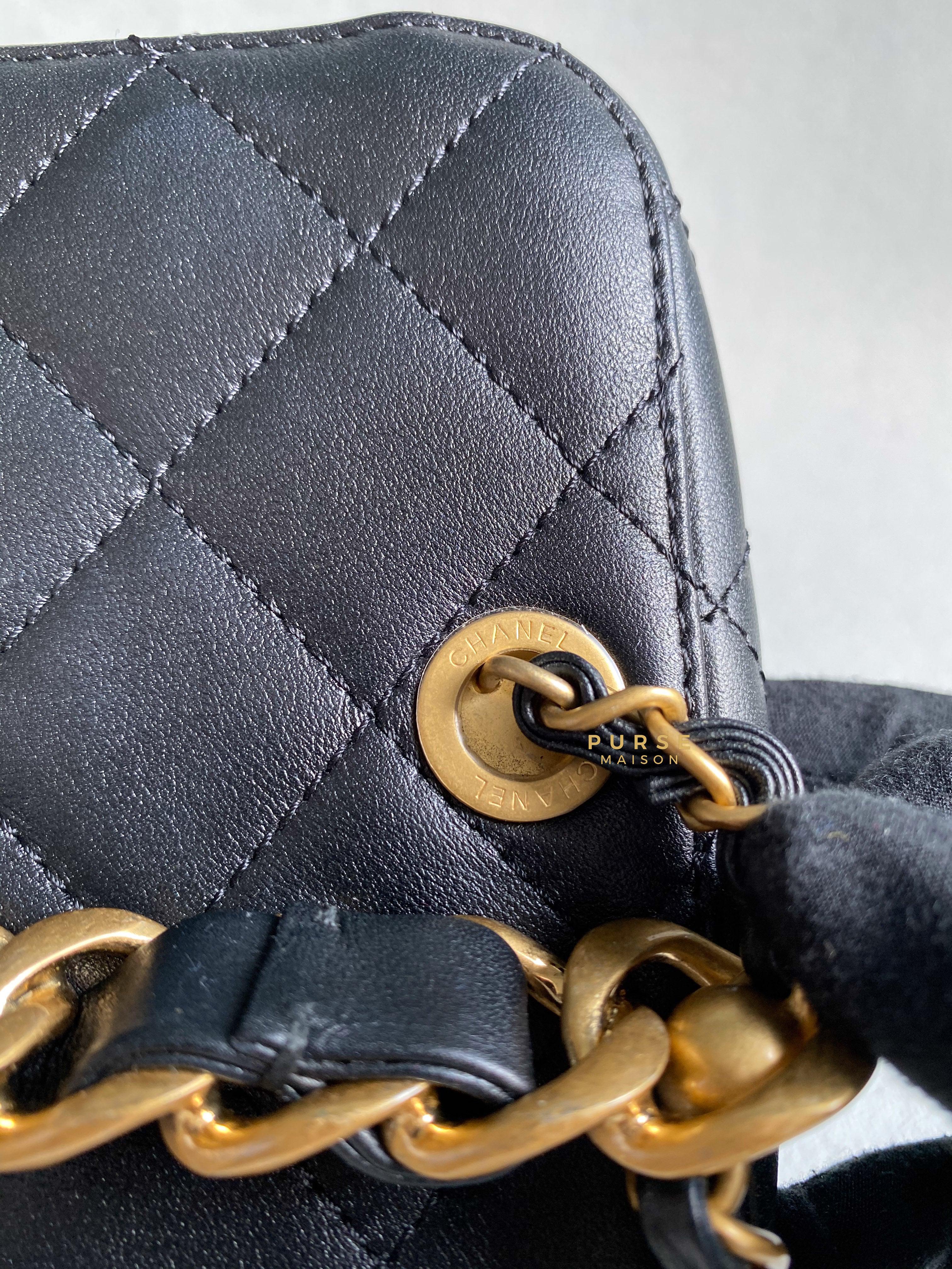 Chanel Vanity Case 22s Lambskin Leather in Aged Gold Hardware (Microchip) | Purse Maison Luxury Bags Shop