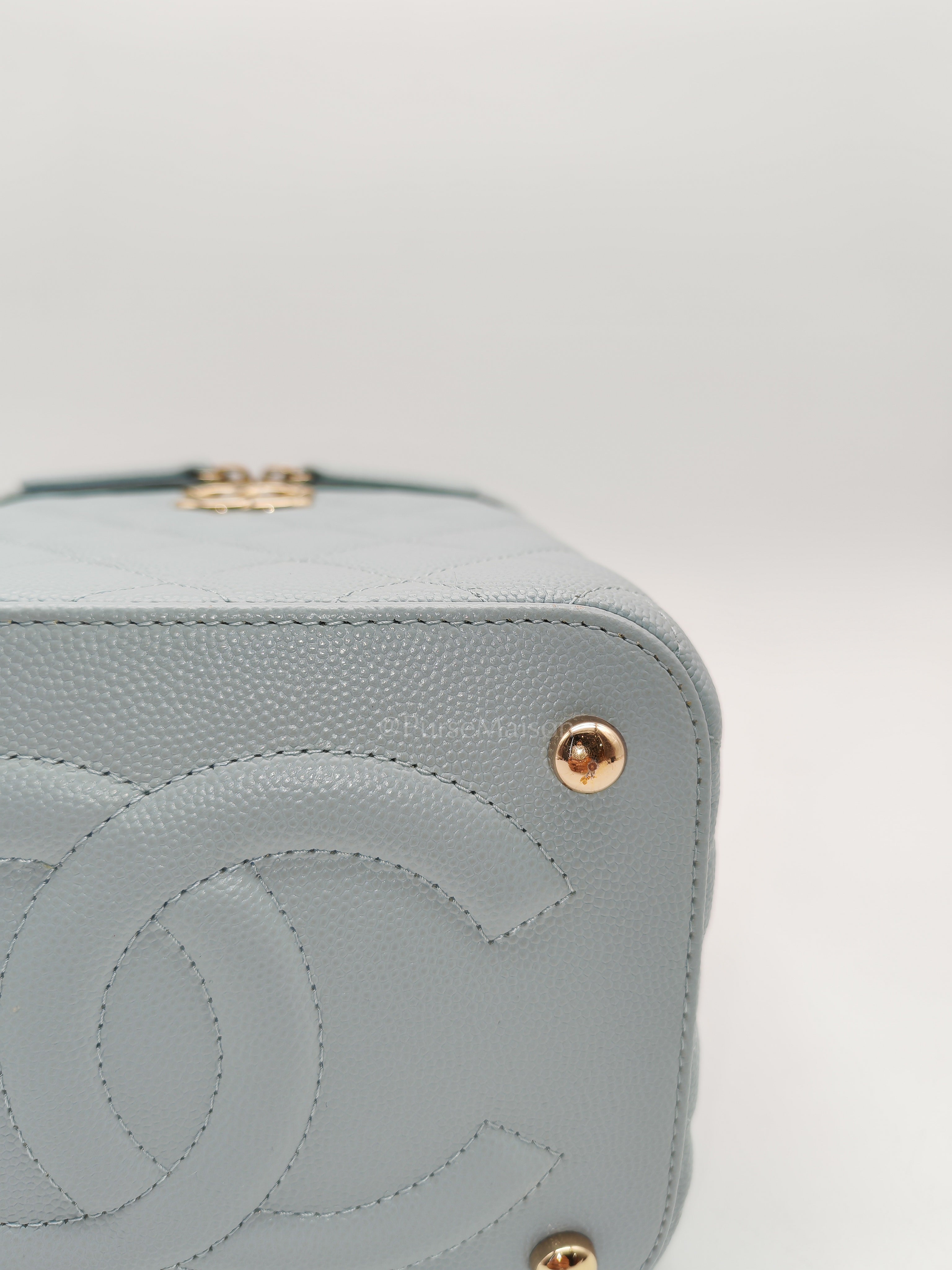 Vanity Case Small in Light Blue Quilted Caviar Leather & Light Gold Hardware Microchip | Purse Maison Luxury Bags Shop