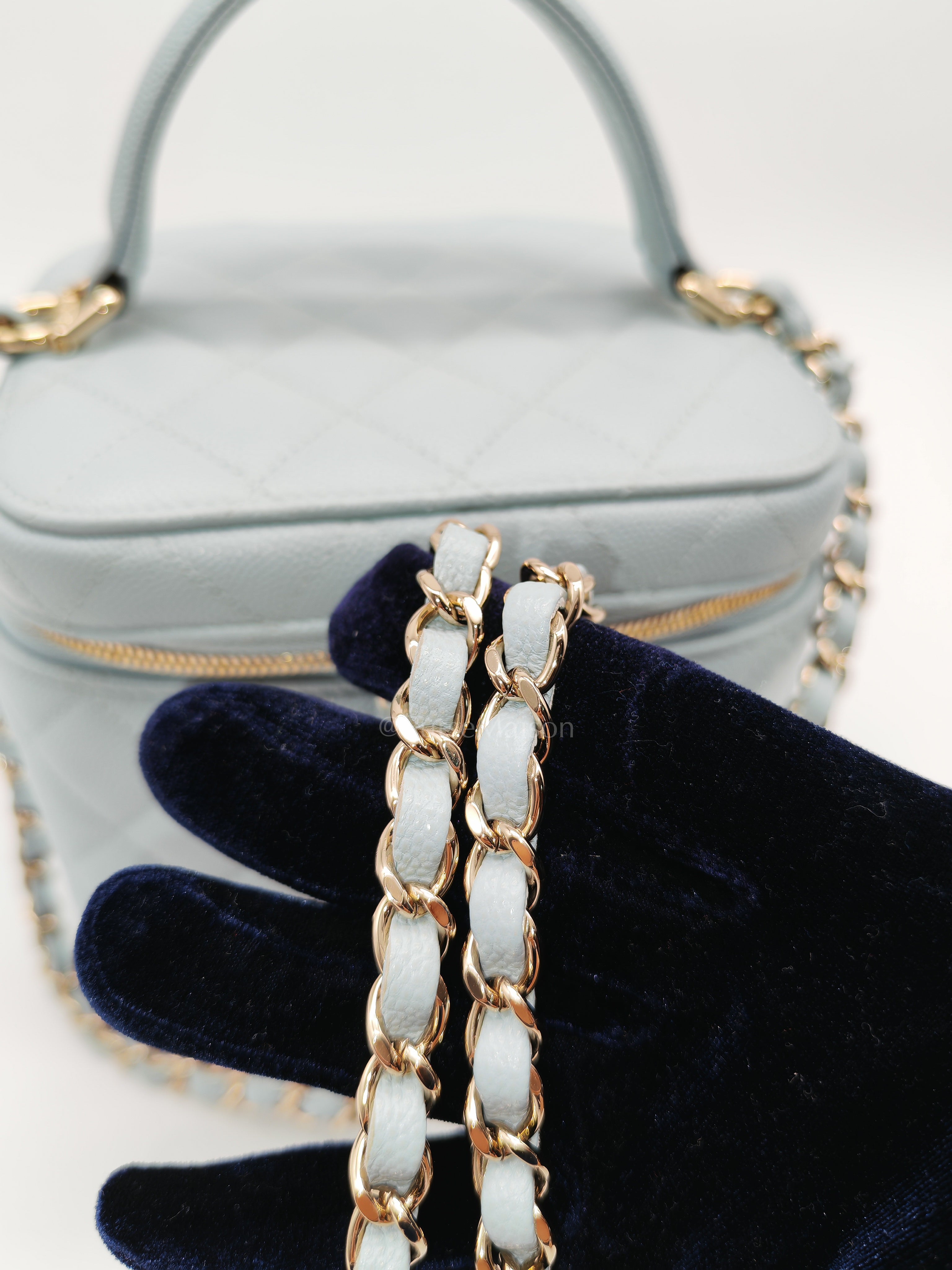 Vanity Case Small in Light Blue Quilted Caviar Leather & Light Gold Hardware Microchip | Purse Maison Luxury Bags Shop