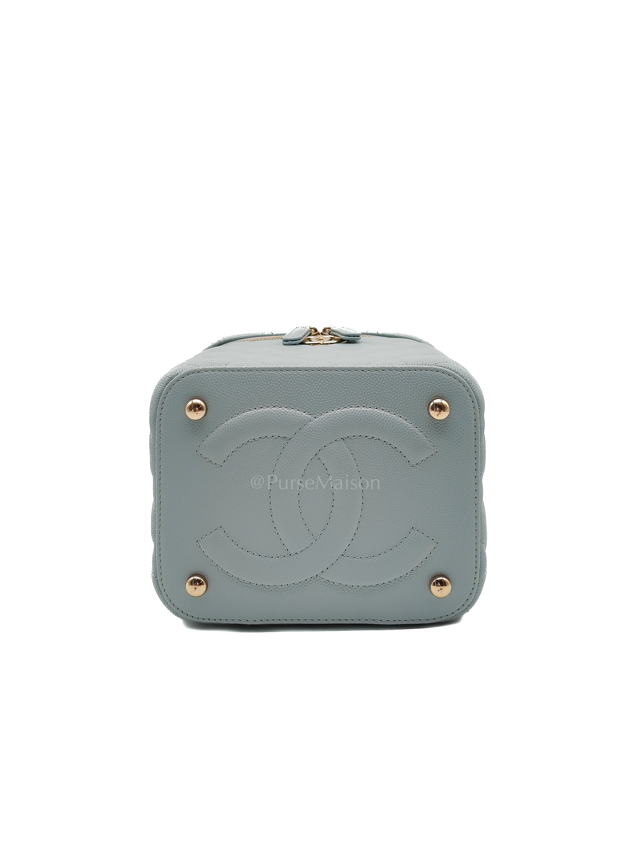 Vanity Case Small in Light Blue Quilted Caviar Leather & Light Gold Hardware Microchip | Purse Maison Luxury Bags Shop