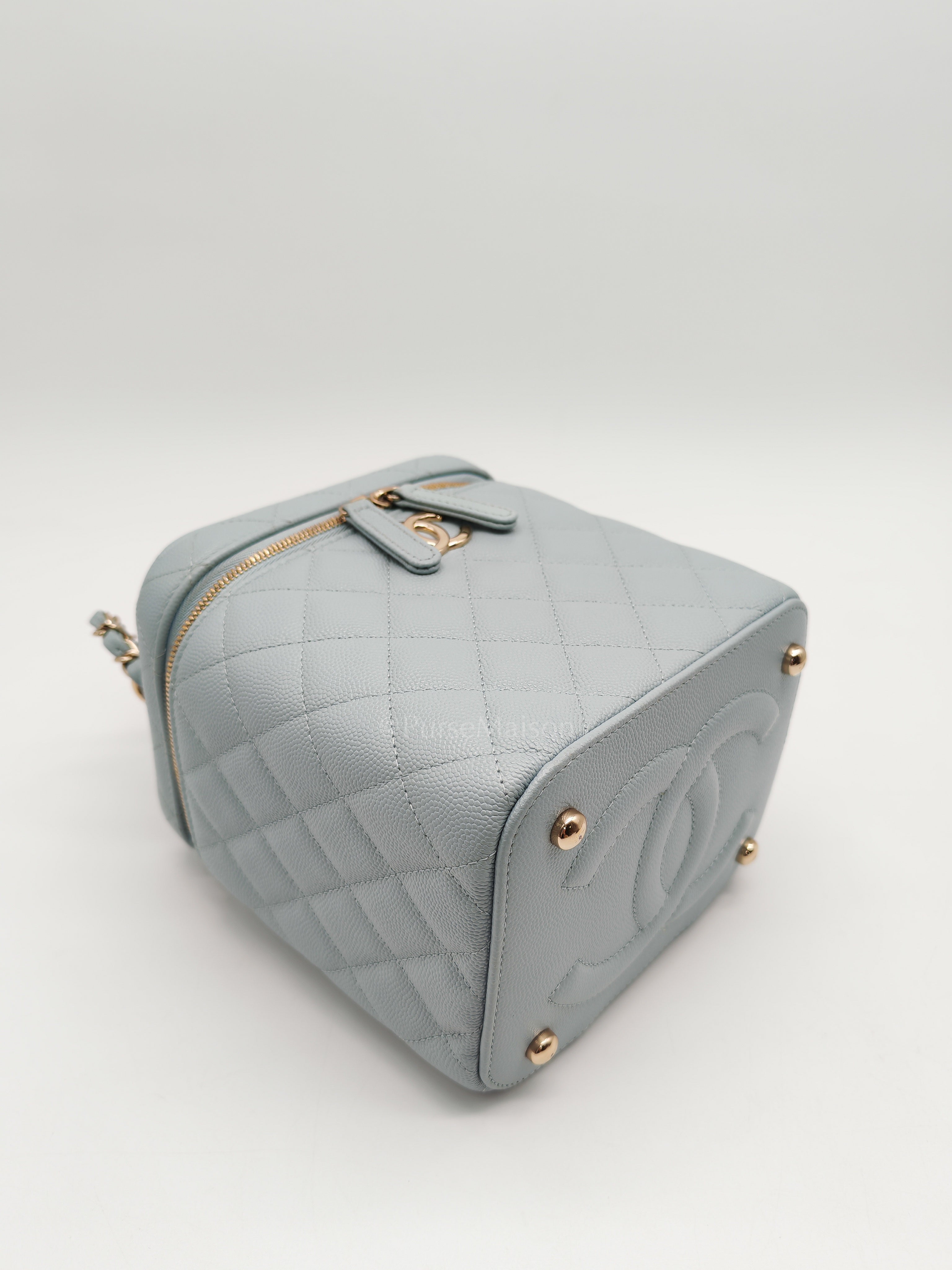 Vanity Case Small in Light Blue Quilted Caviar Leather & Light Gold Hardware Microchip | Purse Maison Luxury Bags Shop