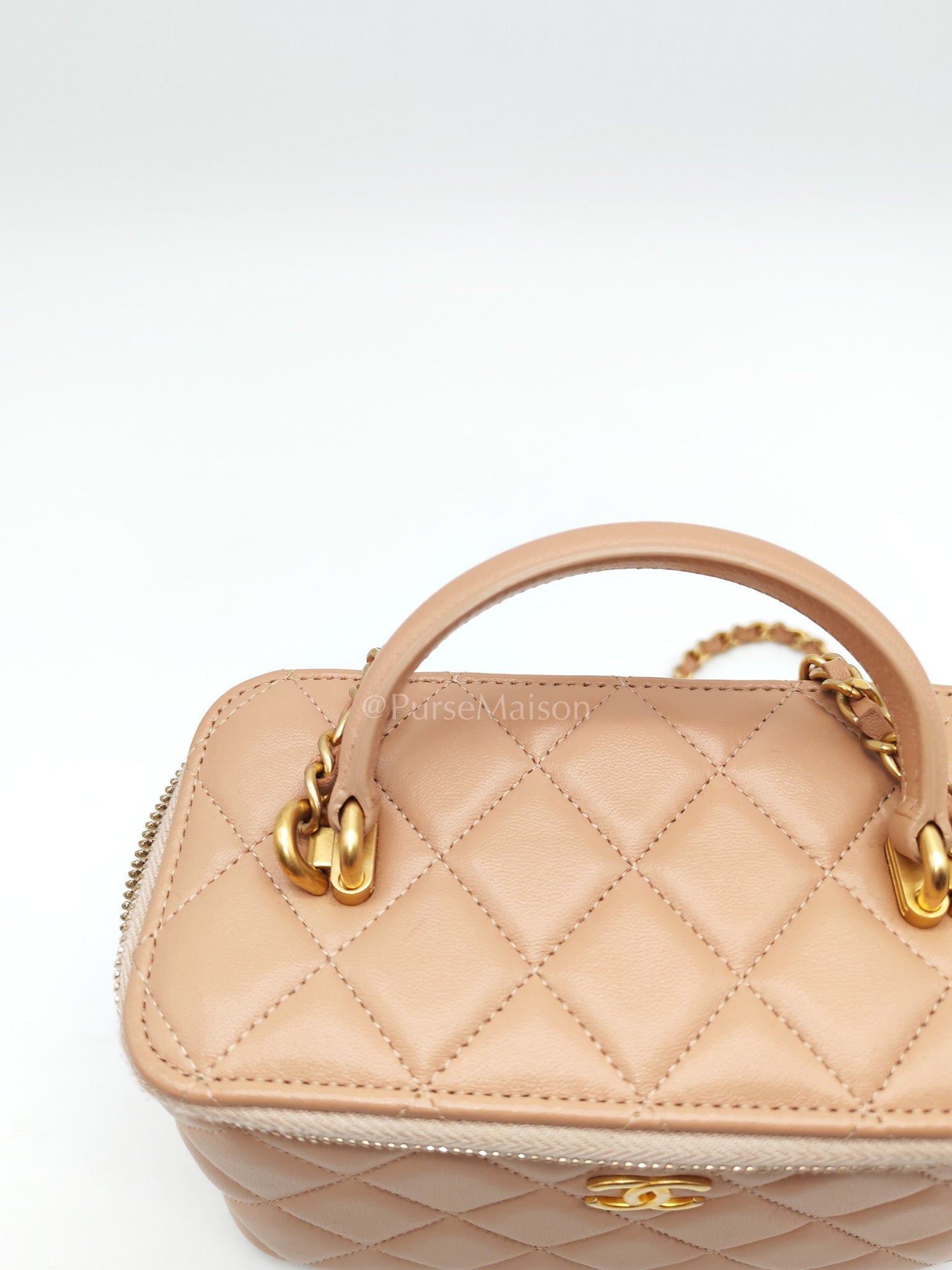 Vanity Case Top Handle Beige in Quilted Lambskin Leather and Aged Gold Hardware Series 31 | Purse Maison Luxury Bags Shop