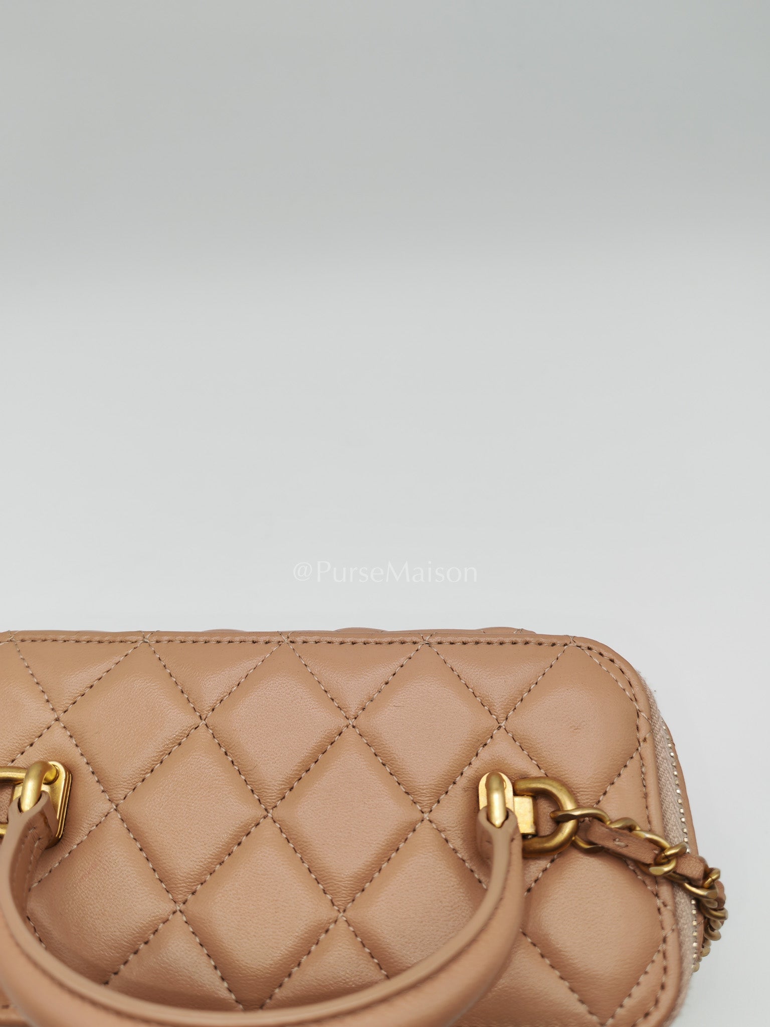 Vanity Case Top Handle Beige in Quilted Lambskin Leather and Aged Gold Hardware Series 31 | Purse Maison Luxury Bags Shop