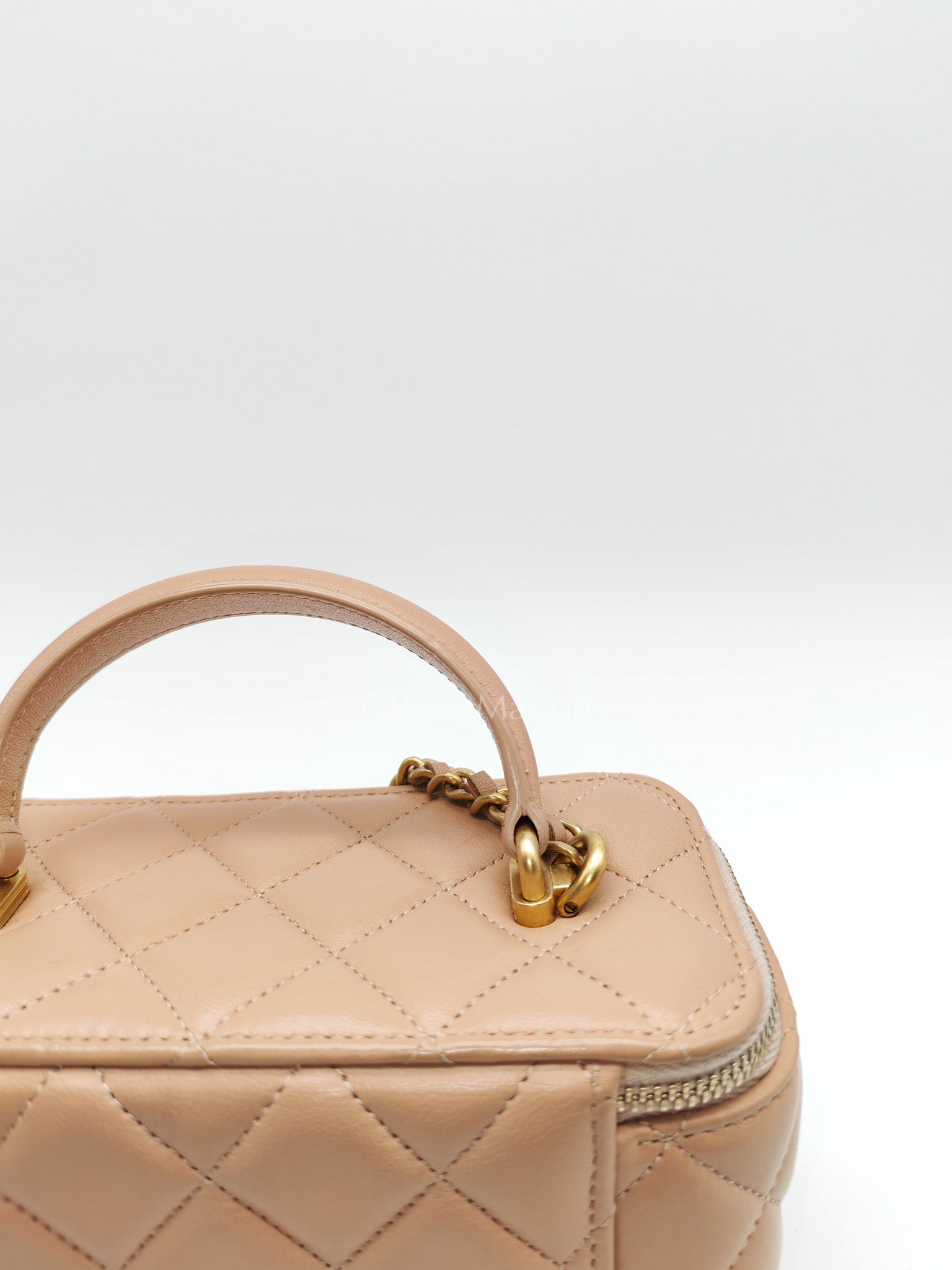 Vanity Case Top Handle Beige in Quilted Lambskin Leather and Aged Gold Hardware Series 31 | Purse Maison Luxury Bags Shop