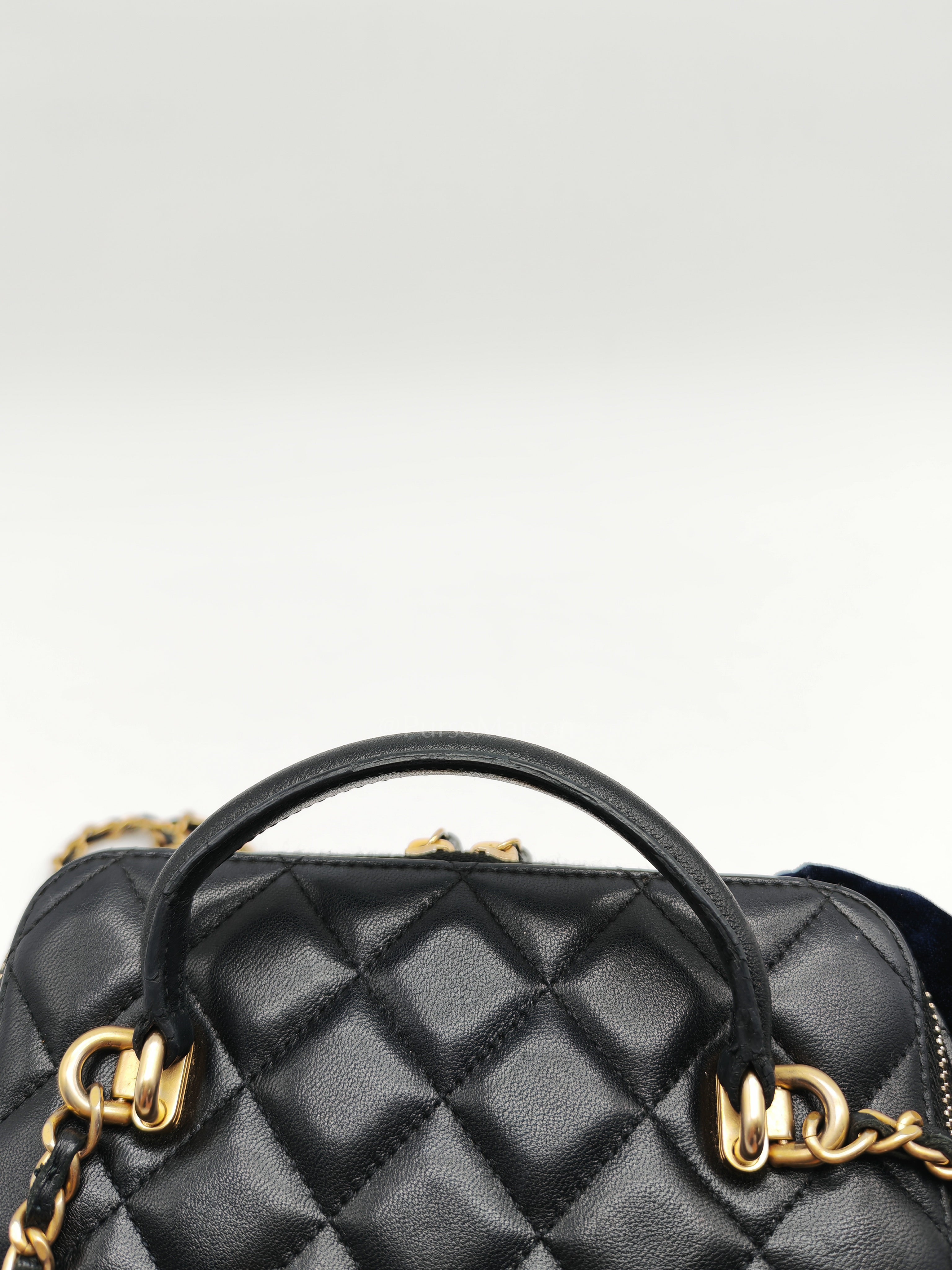 Vanity Case Top Handle Small in Black Quilted Lambskin Leather & Gold Hardware Series 31 | Purse Maison Luxury Bags Shop