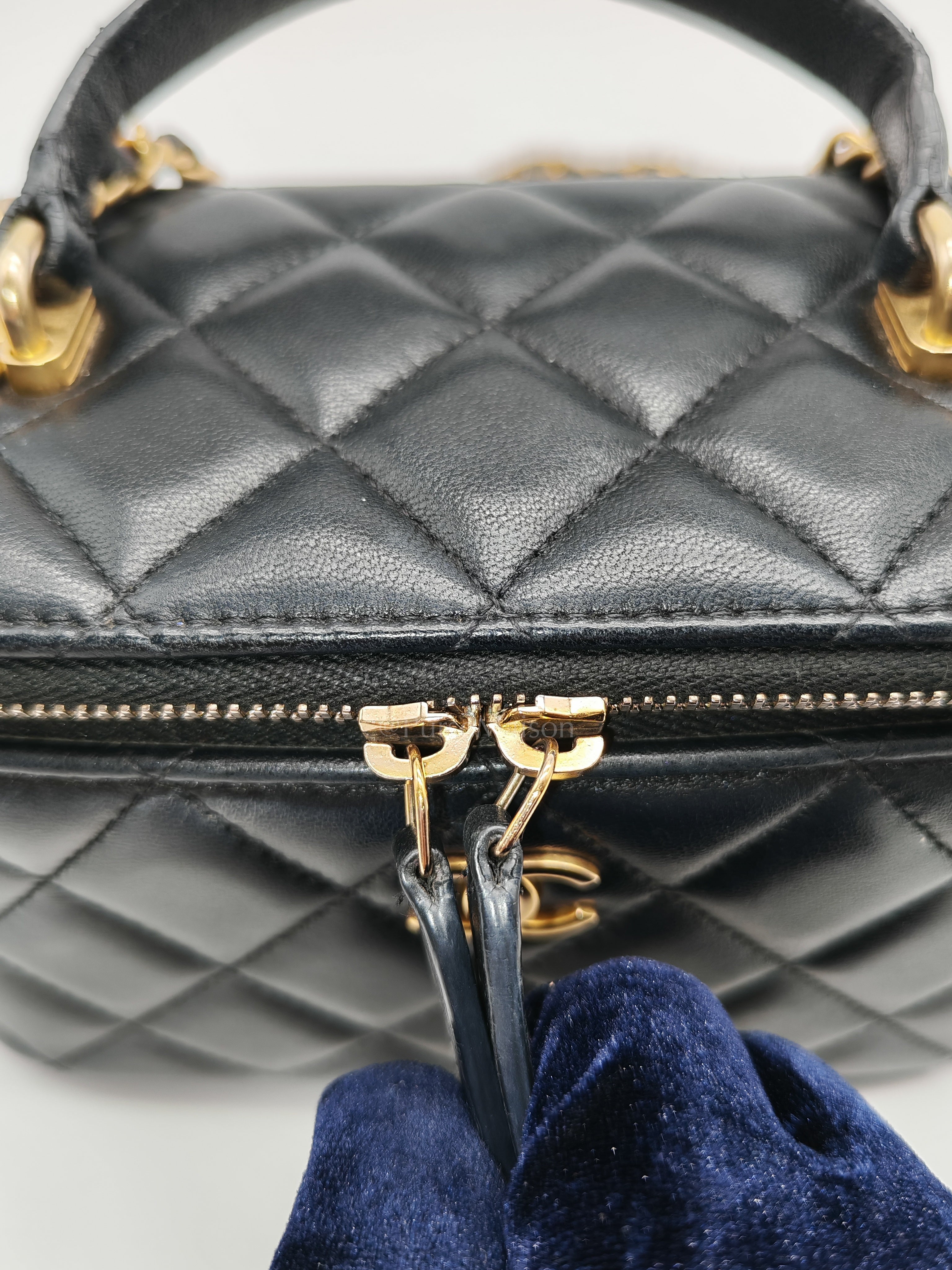 Vanity Case Top Handle Small in Black Quilted Lambskin Leather & Gold Hardware Series 31 | Purse Maison Luxury Bags Shop