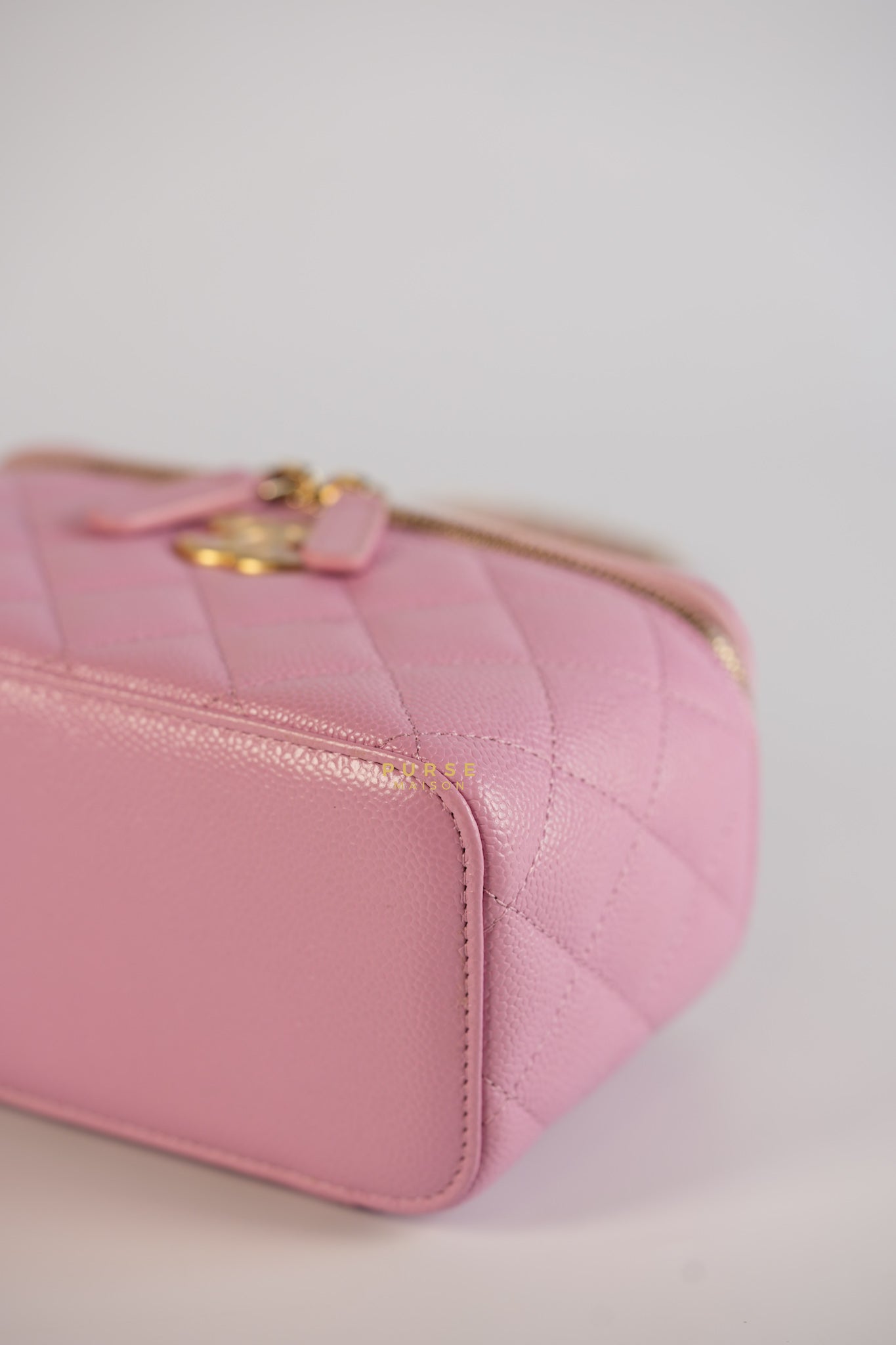 Vanity Case Top in Pink Caviar Leather and Aged Gold Hardware (Series 32) | Purse Maison Luxury Bags Shop