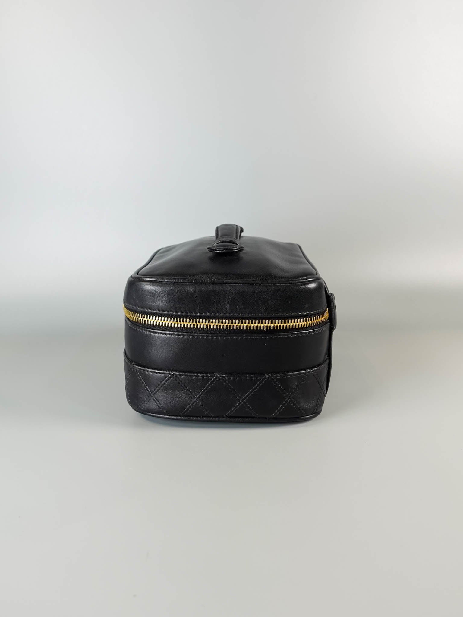 Vanity Cosmetic Case in Calfskin Leather Series 4 | Purse Maison Luxury Bags Shop