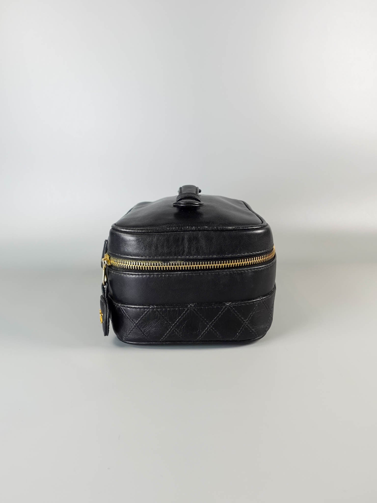 Vanity Cosmetic Case in Calfskin Leather Series 4 | Purse Maison Luxury Bags Shop