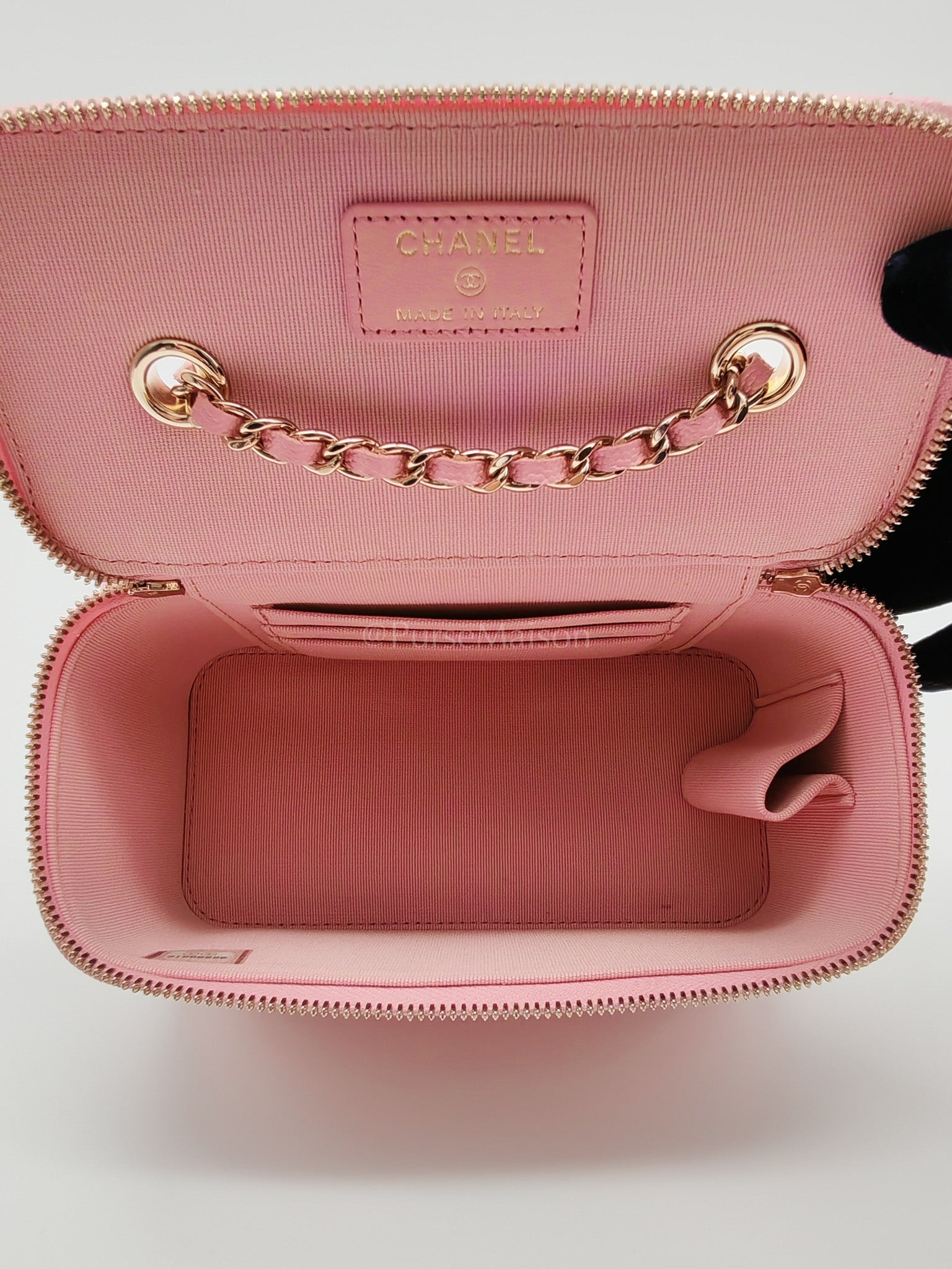 Vanity in Rose Pink Quilted Caviar Leather and Light Gold Hardware Series 31 | Purse Maison Luxury Bags Shop