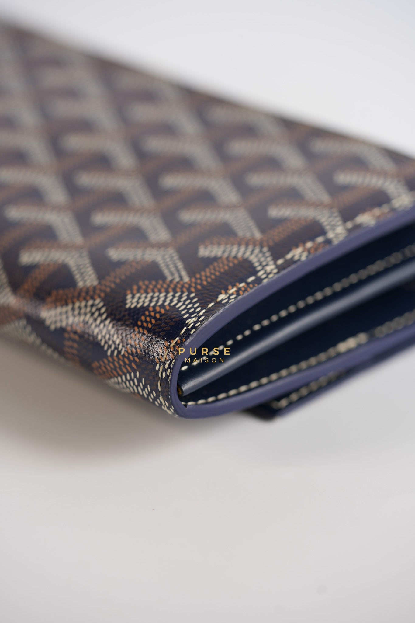 Varenne Wallet on Chain in Navy Blue | Purse Maison Luxury Bags Shop