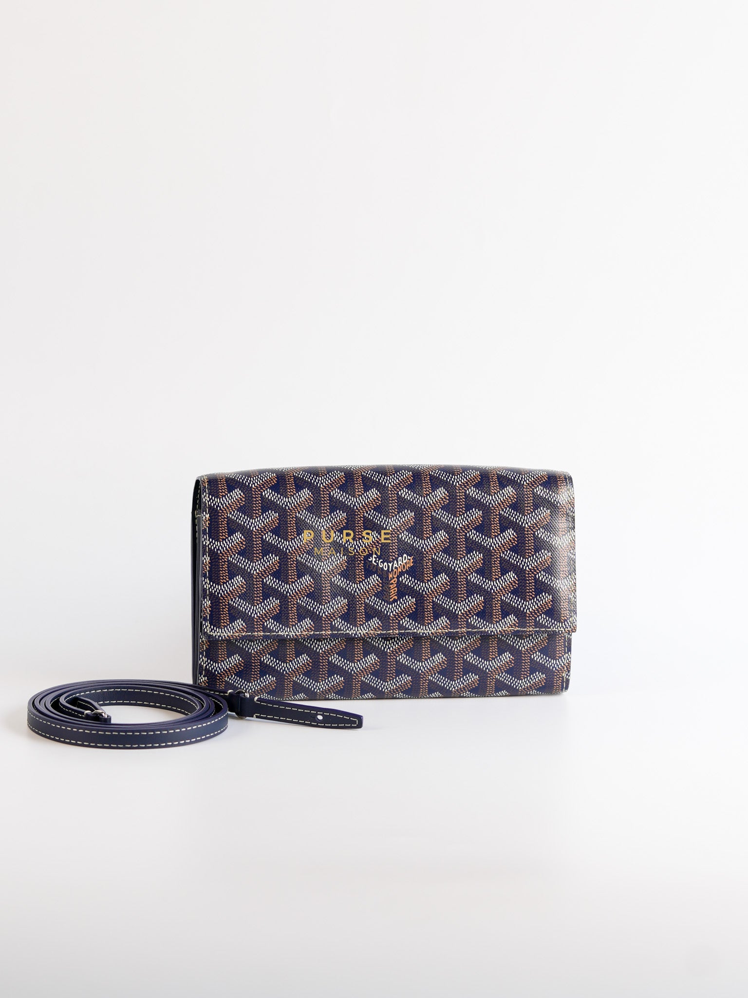 Varenne Wallet on Chain in Navy Blue | Purse Maison Luxury Bags Shop