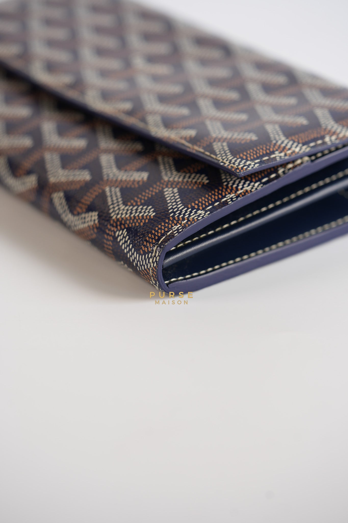 Varenne Wallet on Chain in Navy Blue | Purse Maison Luxury Bags Shop