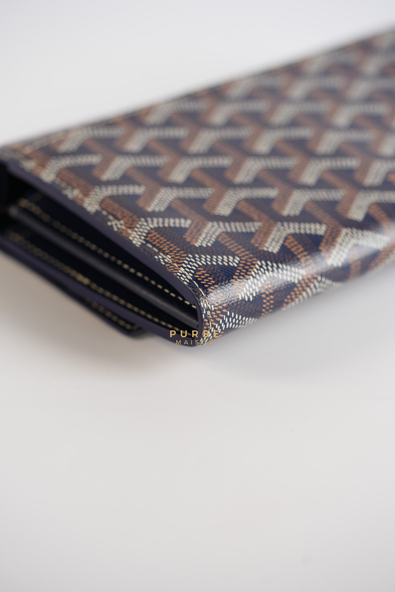 Varenne Wallet on Chain in Navy Blue | Purse Maison Luxury Bags Shop