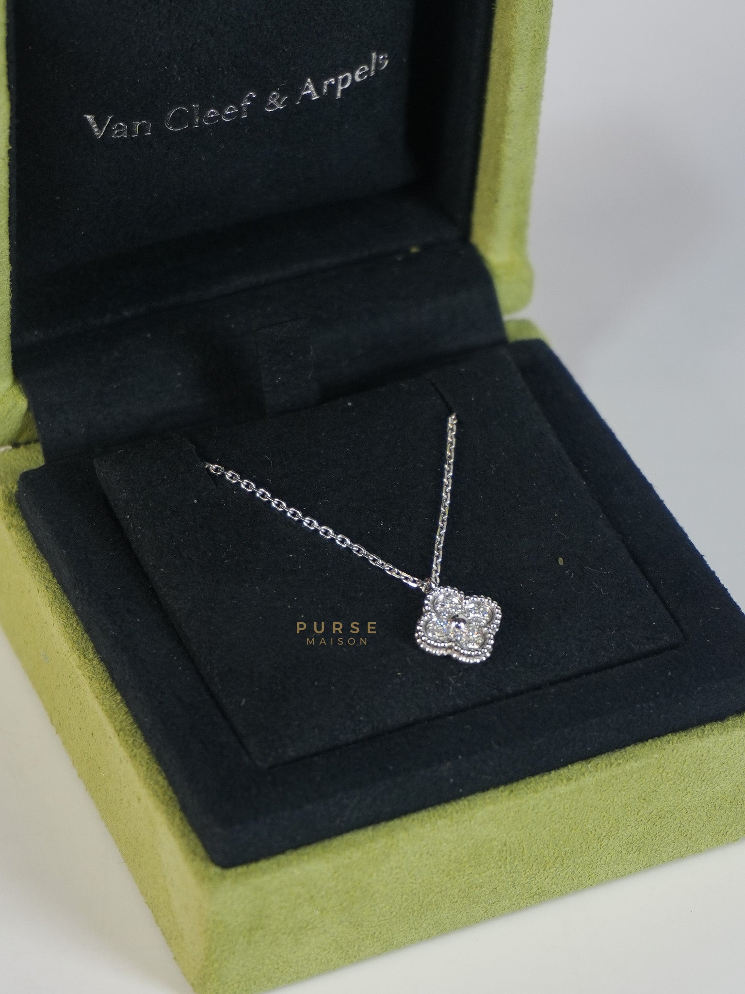 VCA Sweet Alhambra in 18k White Gold Diamonds | Purse Maison Luxury Bags Shop
