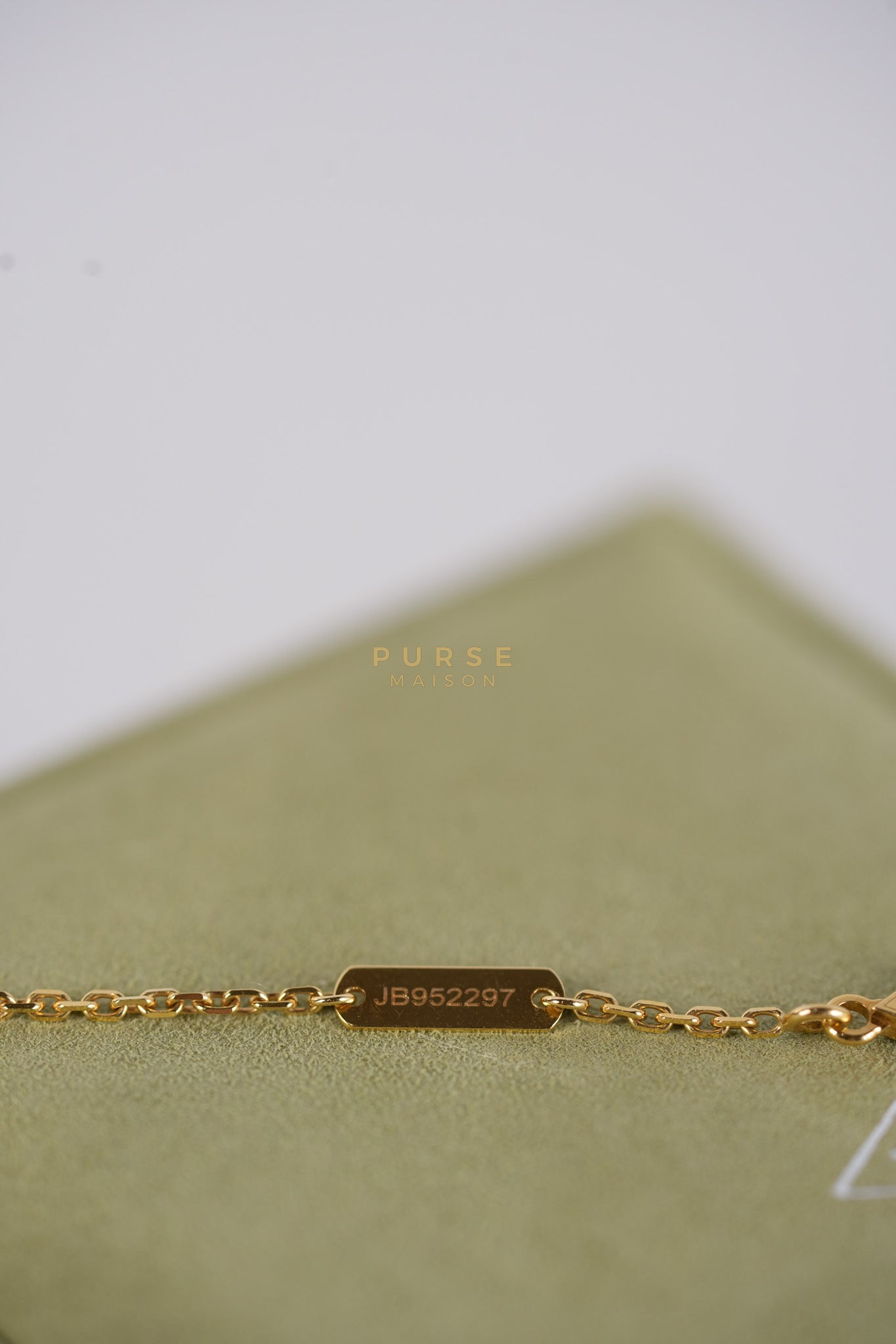 VCA Vintage Alhambra Pendant in Yellow Gold | Purse Maison Luxury Bags Shop