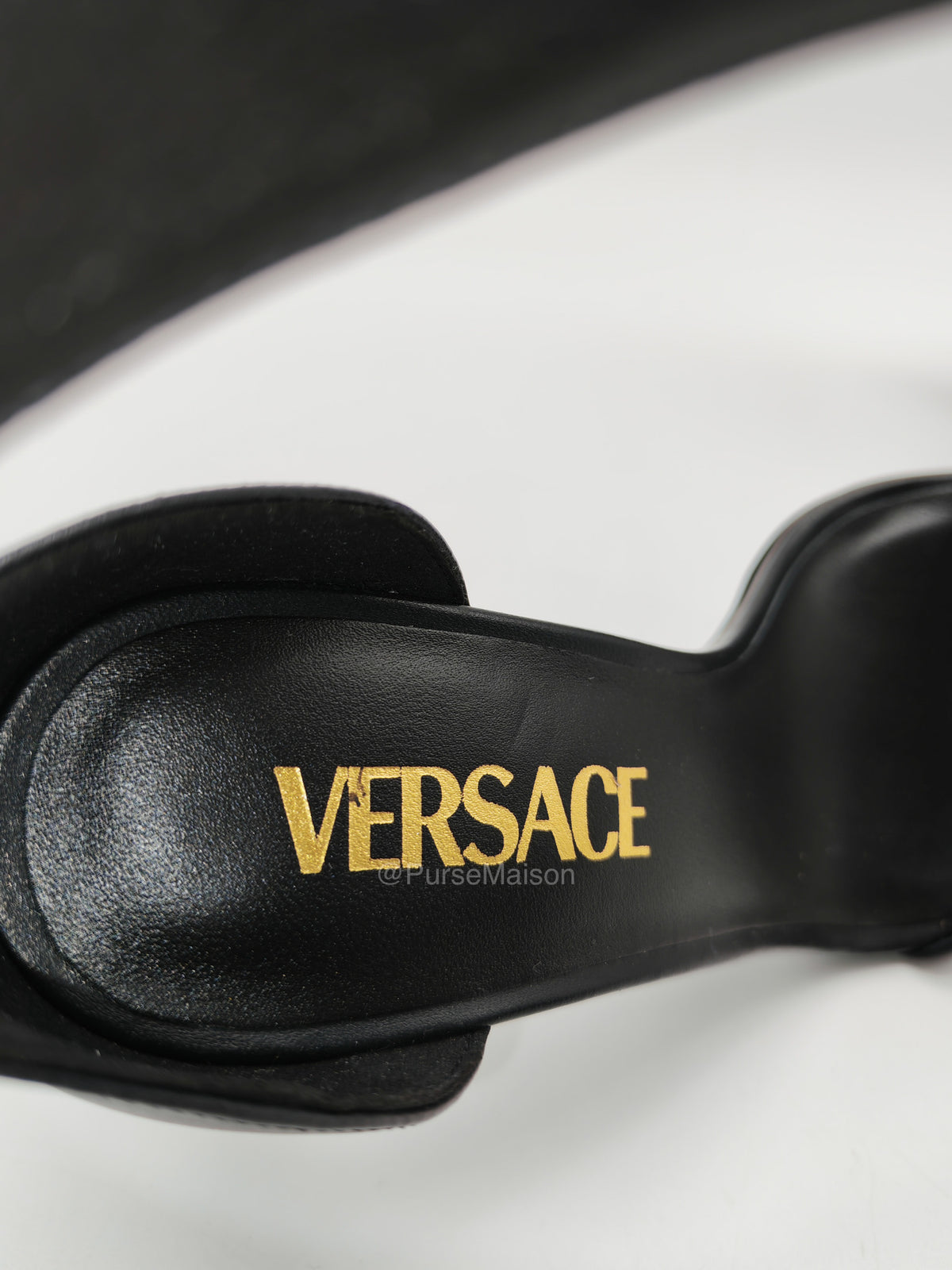 Versace Medusa Insignia Leather Sandals Black Size 35 EU (23.3 cm) | Purse Maison Luxury Bags Shop