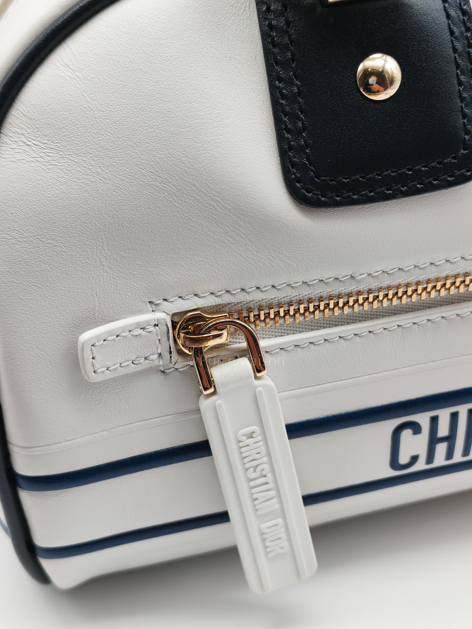 Vibe Zip Small Bowling Calfskin Shoulder Bag | Purse Maison Luxury Bags Shop
