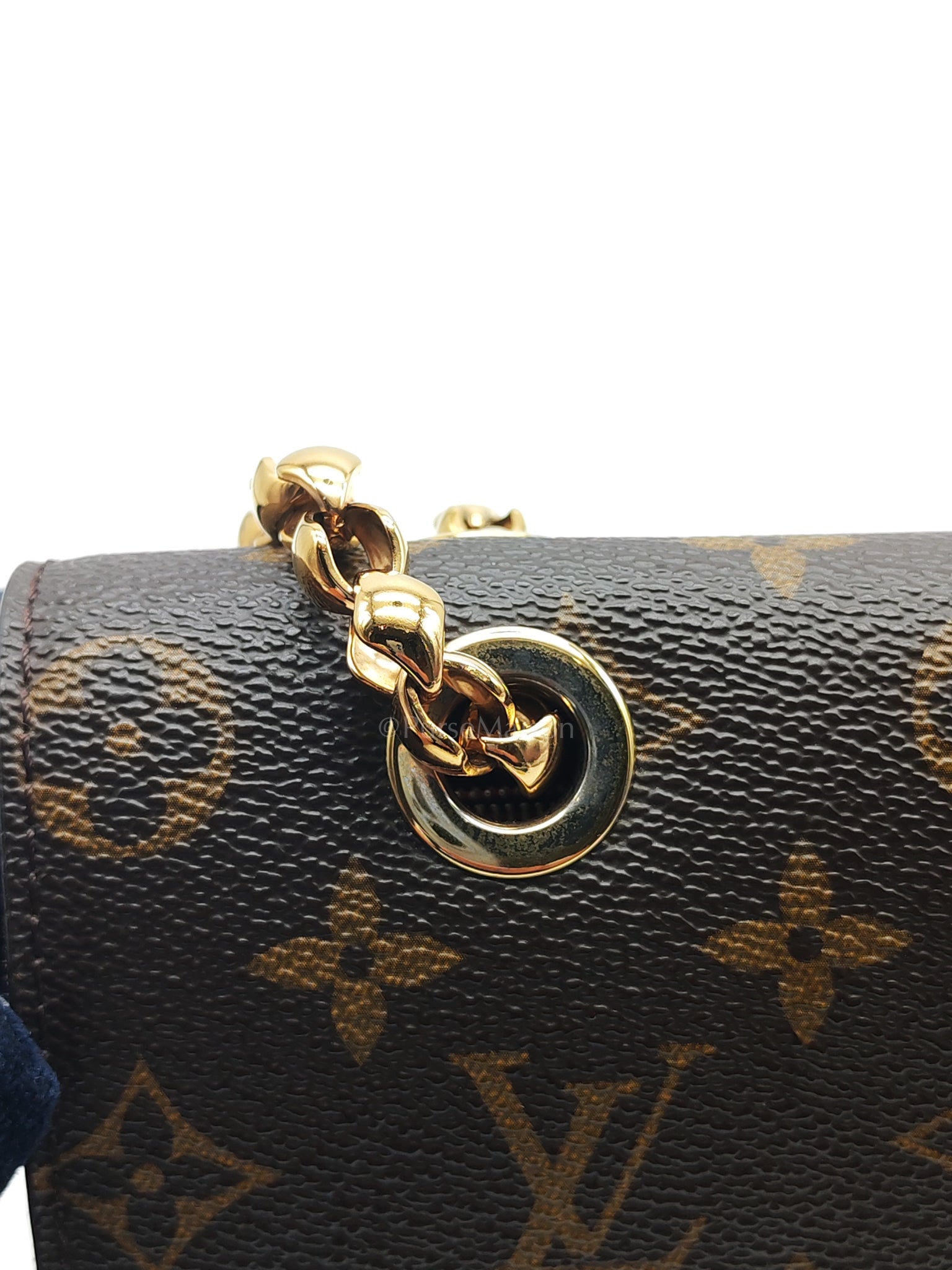 Victoire in Monogram Canvas and Red Leather (Date code: CA2137) | Purse Maison Luxury Bags Shop