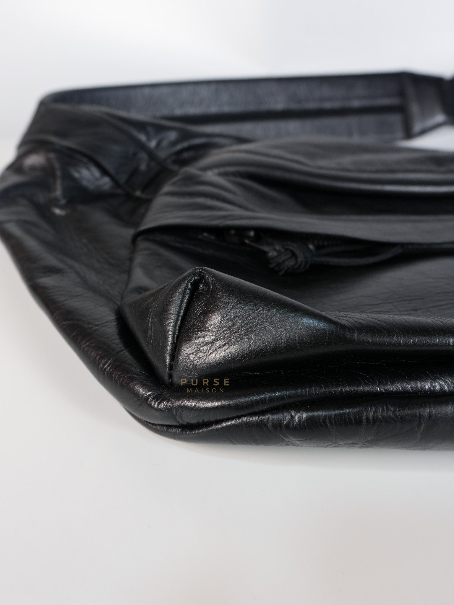 Chest Bag Large in Black Calfskin Leather