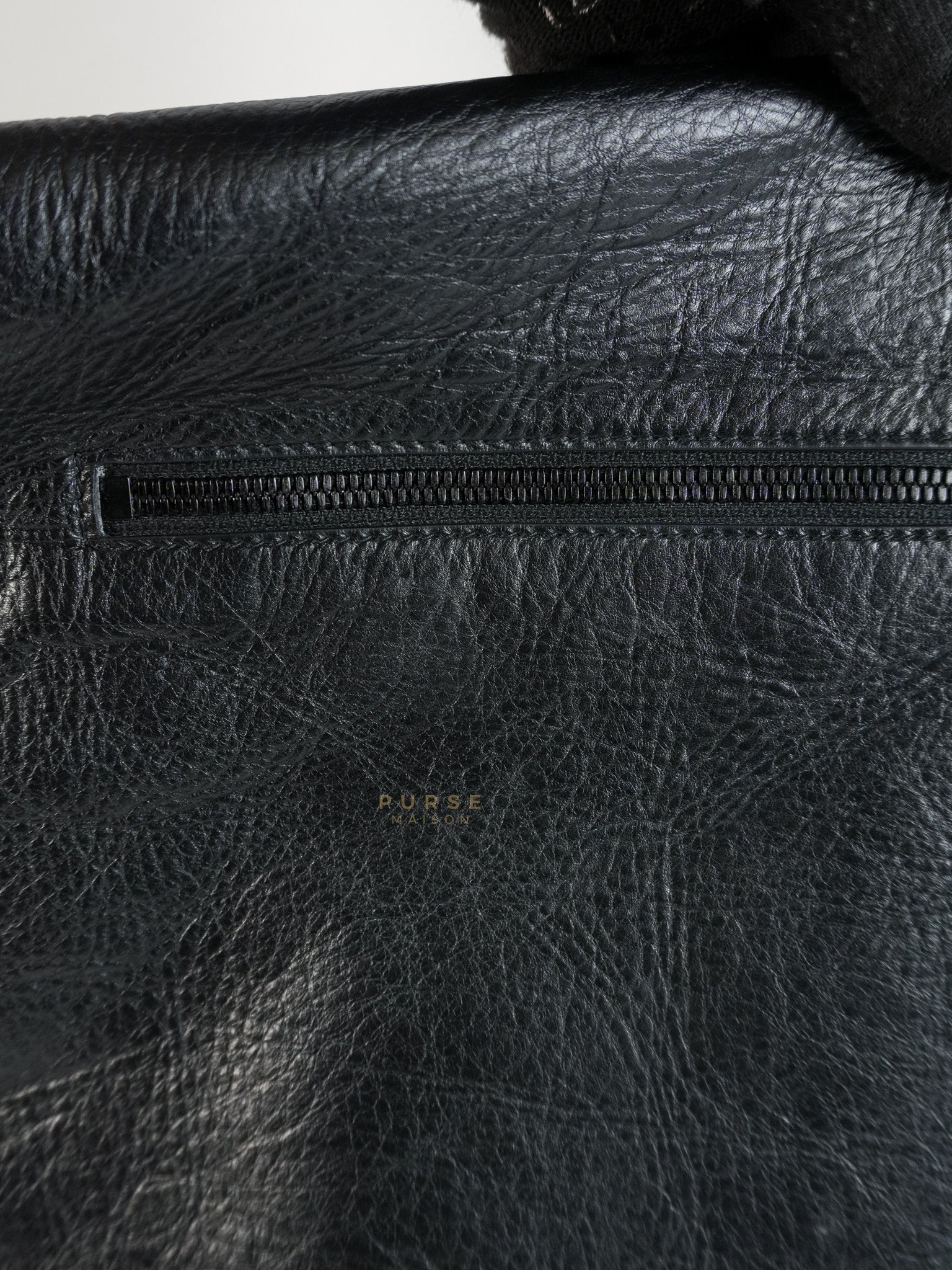 Chest Bag Large in Black Calfskin Leather