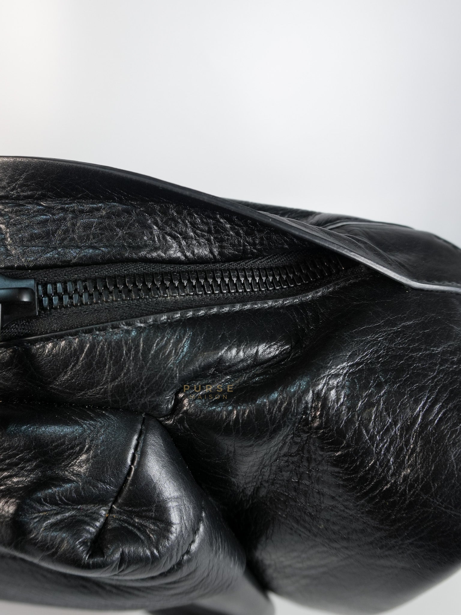 Chest Bag Large in Black Calfskin Leather