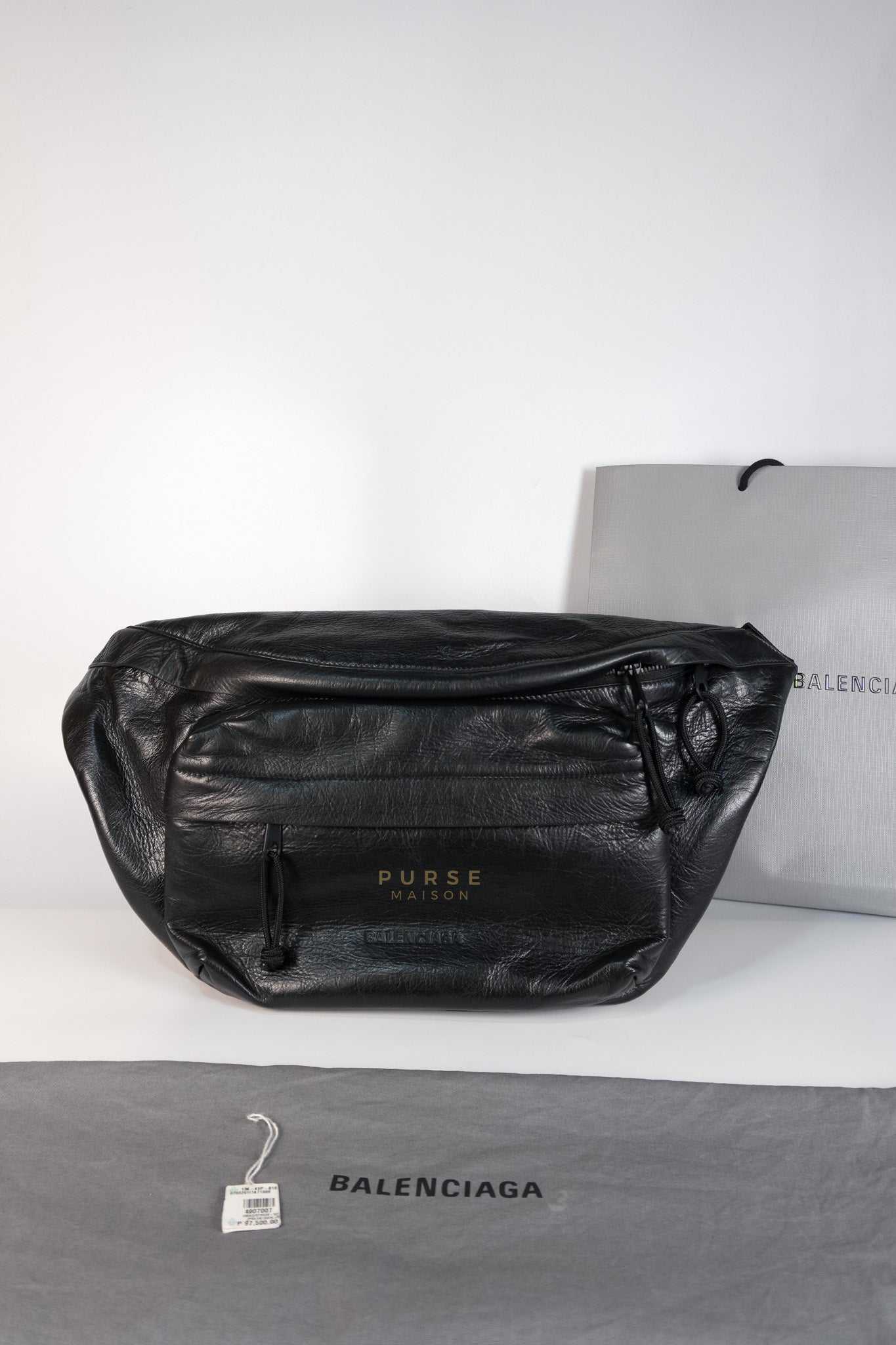 Chest Bag Large in Black Calfskin Leather