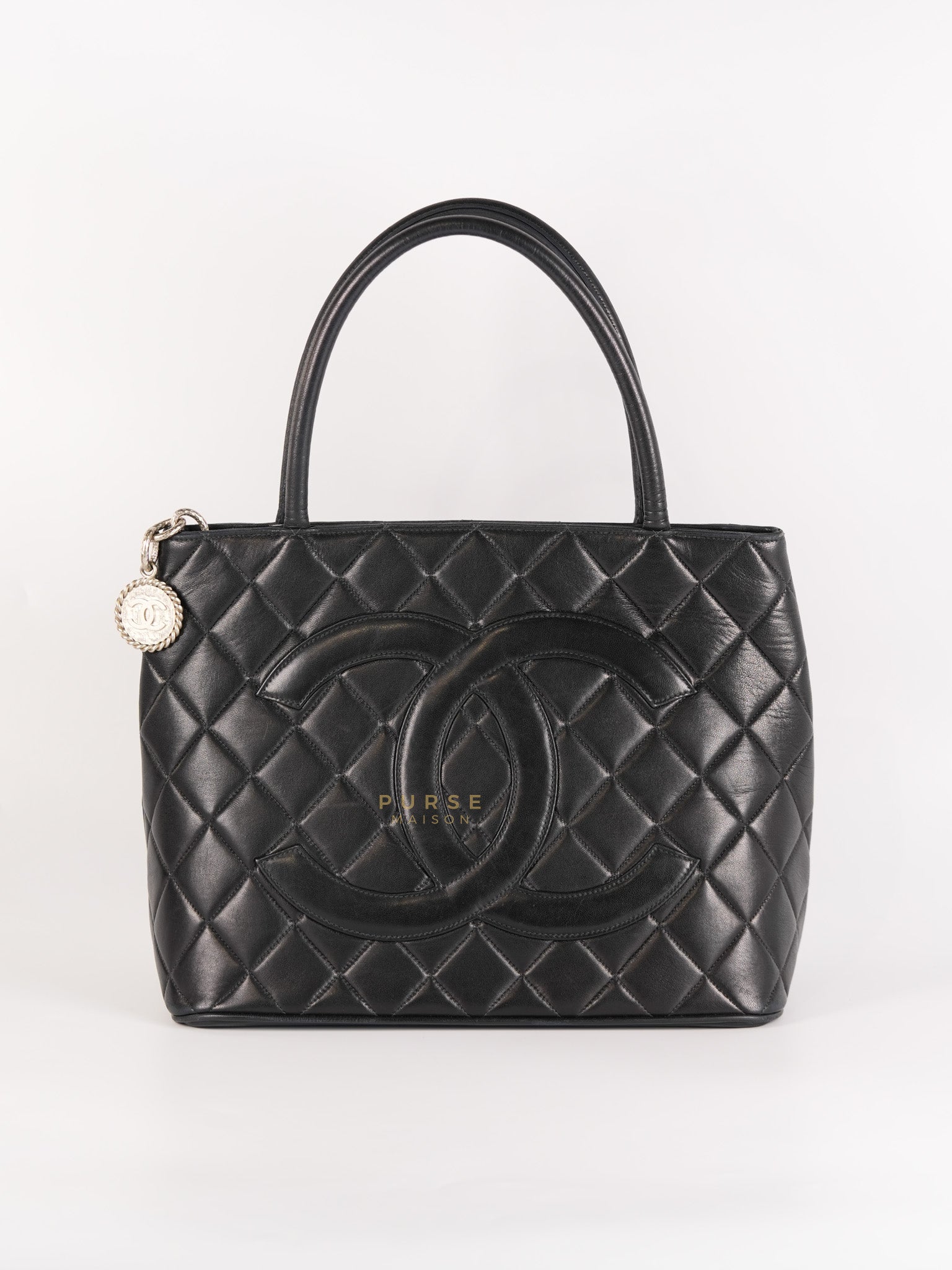 CC Medallion in Black Quilted Lambskin Leather Tote Bag (Series 6)