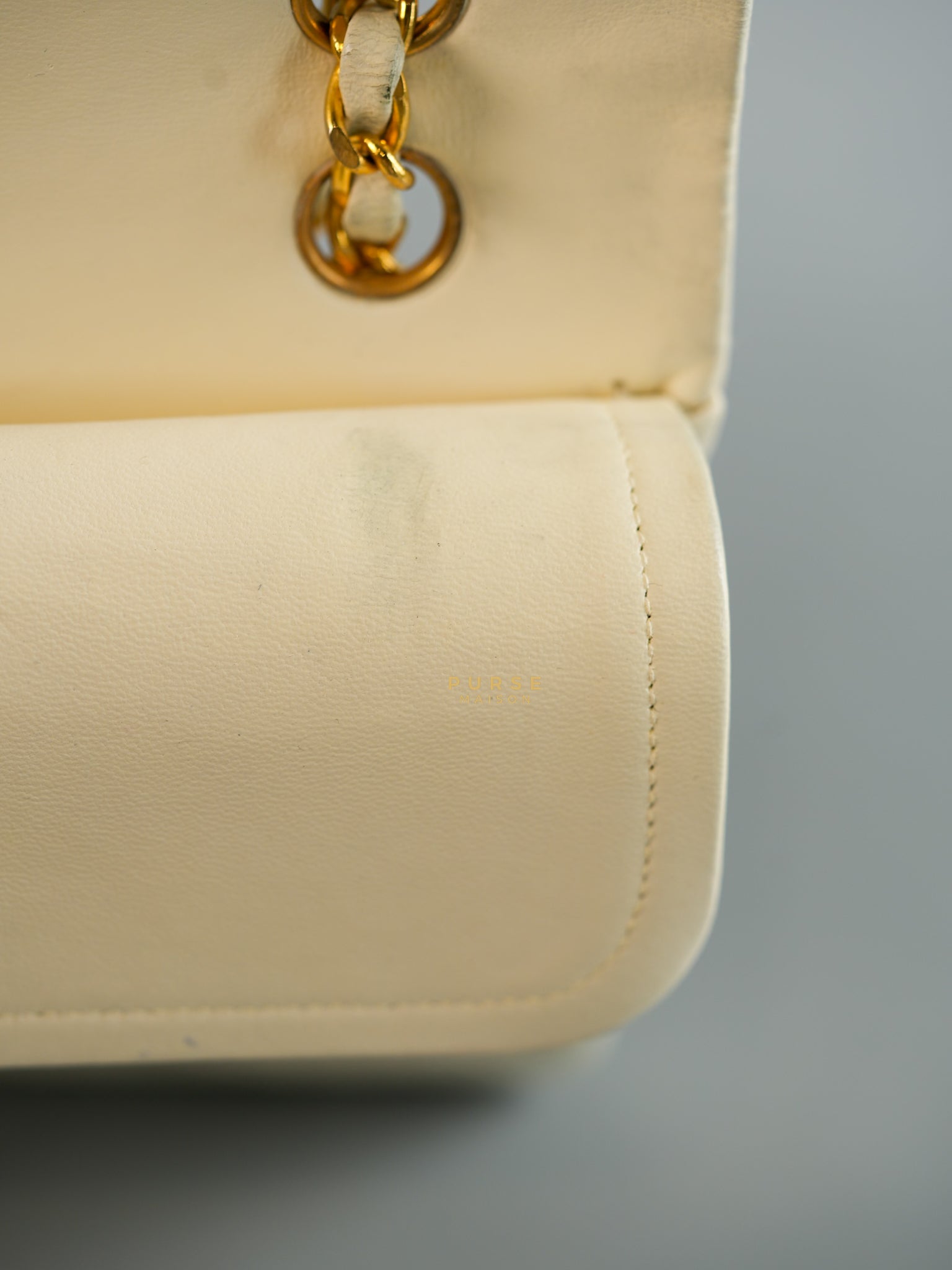 Vintage Classic Double Flap in Medium White Lambskin Leather & 24 karat Gold Hardware Series 0 | Purse Maison Luxury Bags Shop