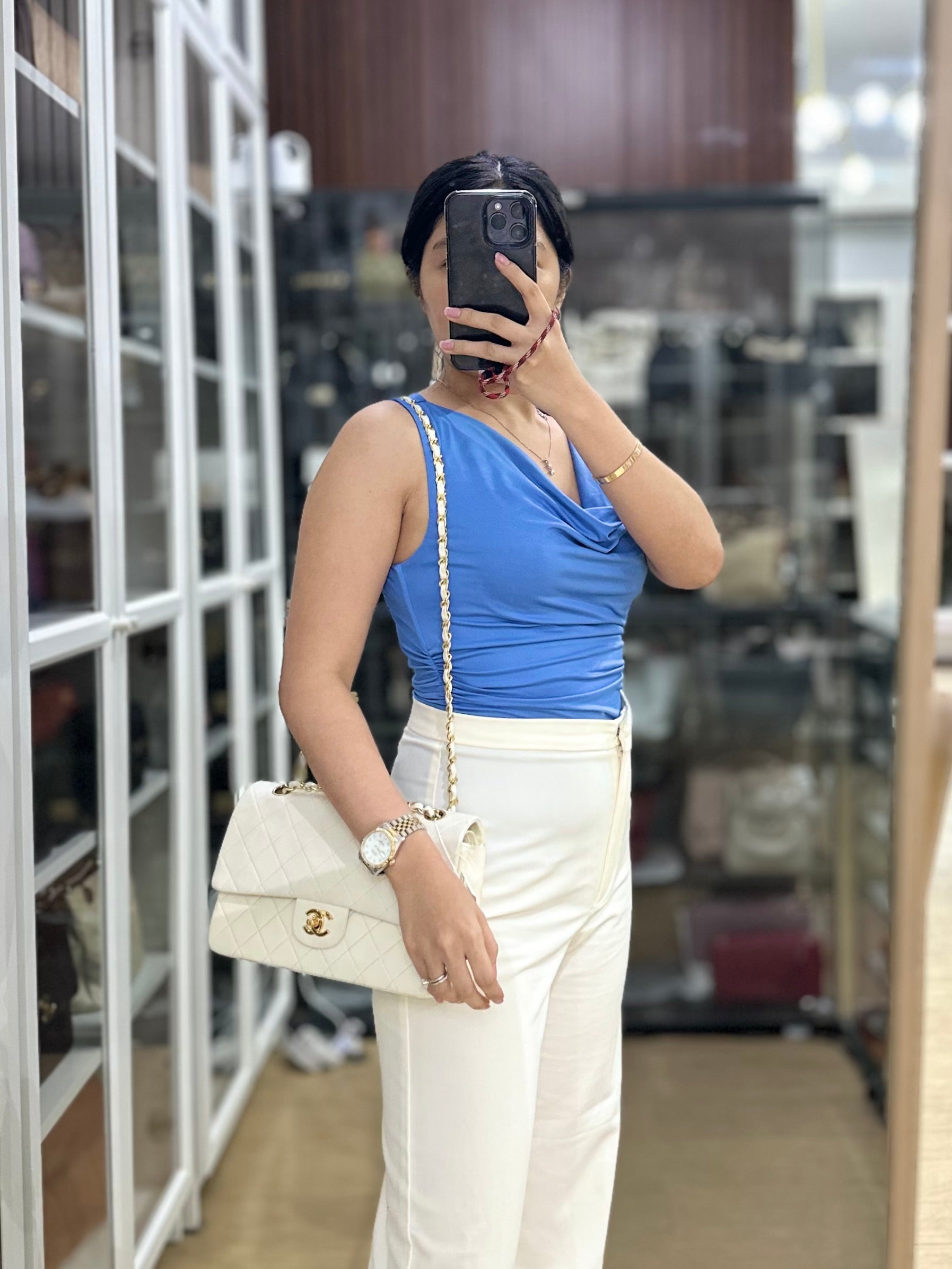 Vintage Classic Double Flap in Medium White Lambskin Leather & 24 karat Gold Hardware Series 0 | Purse Maison Luxury Bags Shop