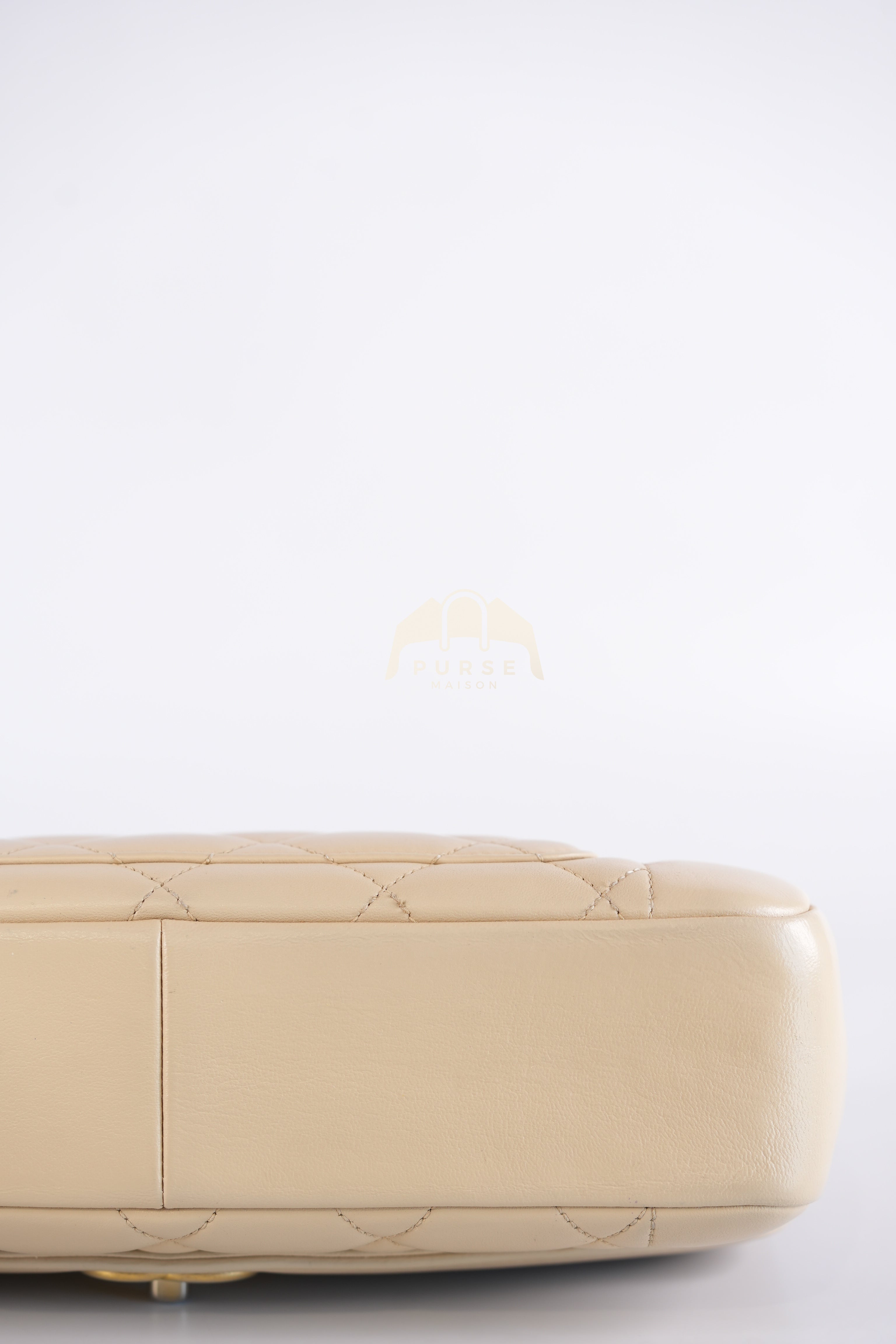 Vintage Diana Medium in Beige Calfskin Leather and Gold Hardware Series 20 | Purse Maison Luxury Bags Shop