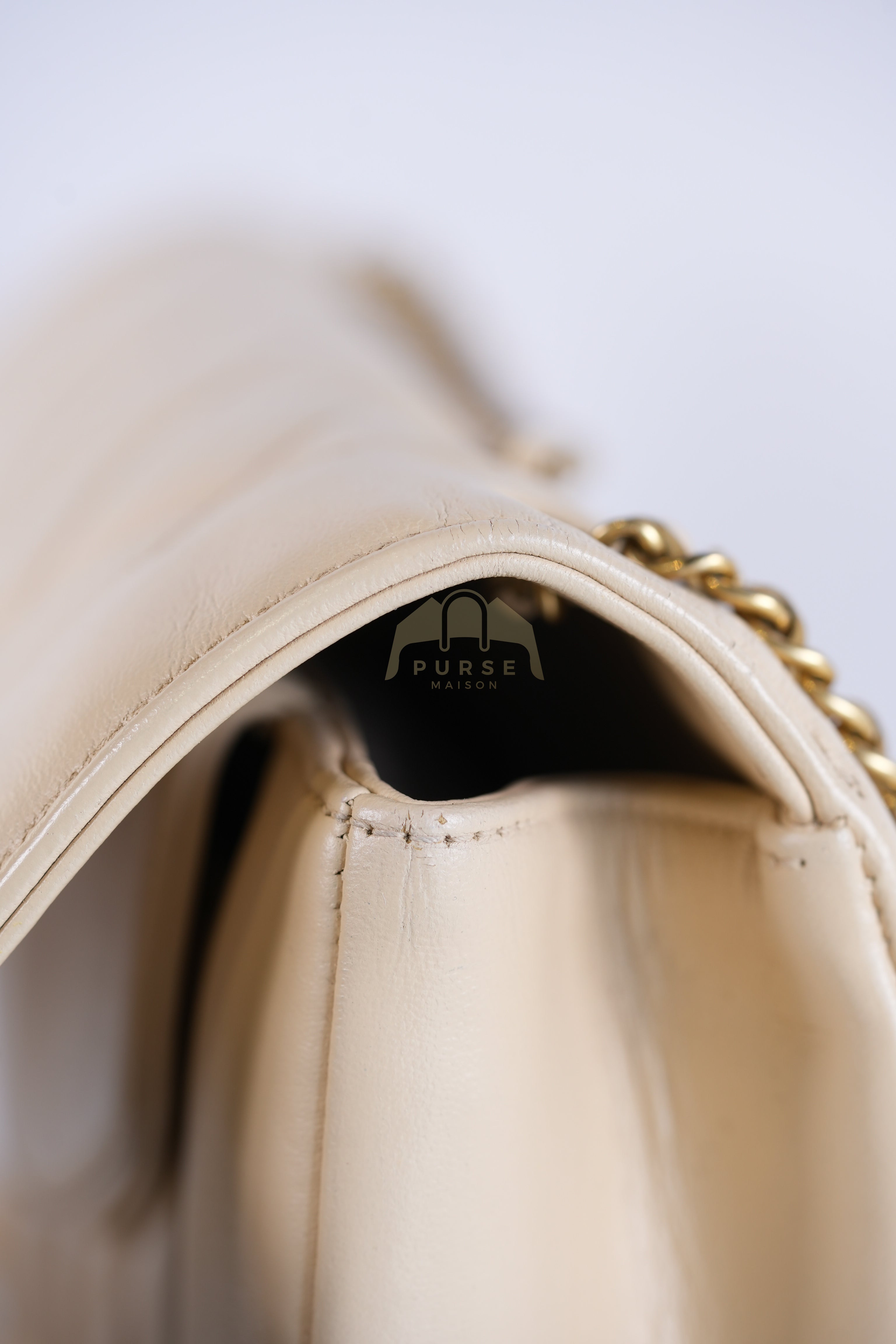 Vintage Diana Medium in Beige Calfskin Leather and Gold Hardware Series 20 | Purse Maison Luxury Bags Shop