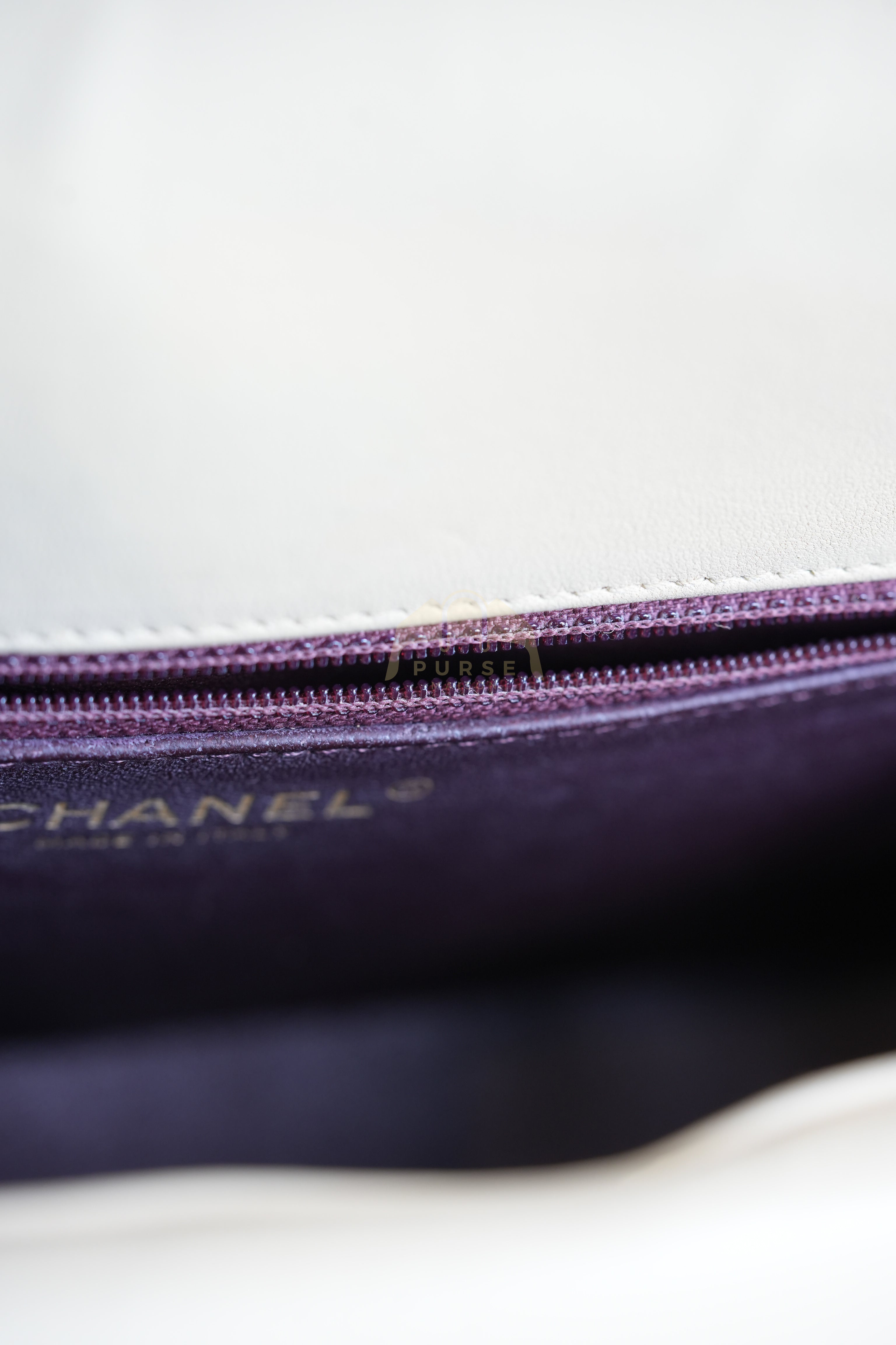 Vintage Diana Medium in Beige Calfskin Leather and Gold Hardware Series 20 | Purse Maison Luxury Bags Shop