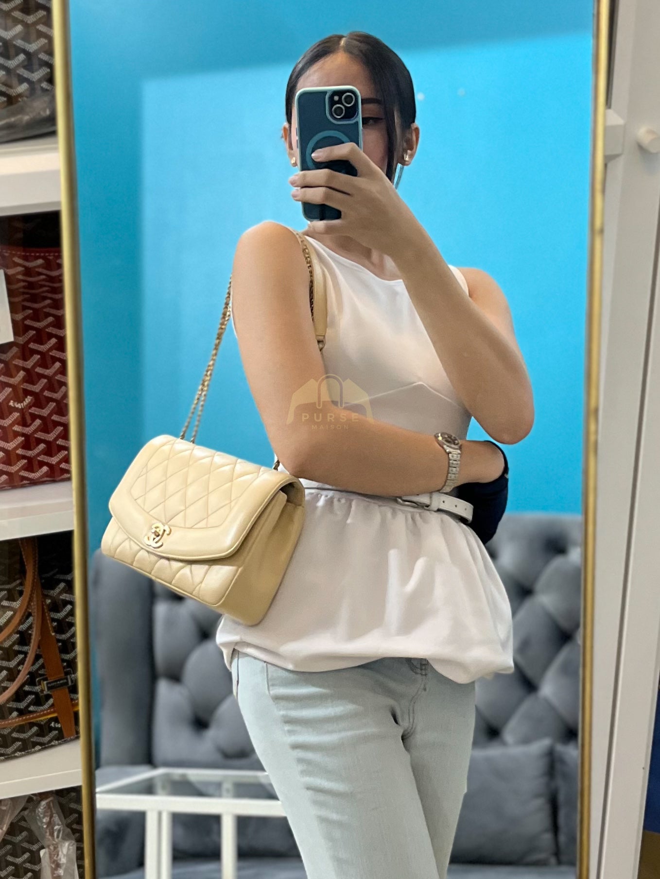 Vintage Diana Medium in Beige Calfskin Leather and Gold Hardware Series 20 | Purse Maison Luxury Bags Shop