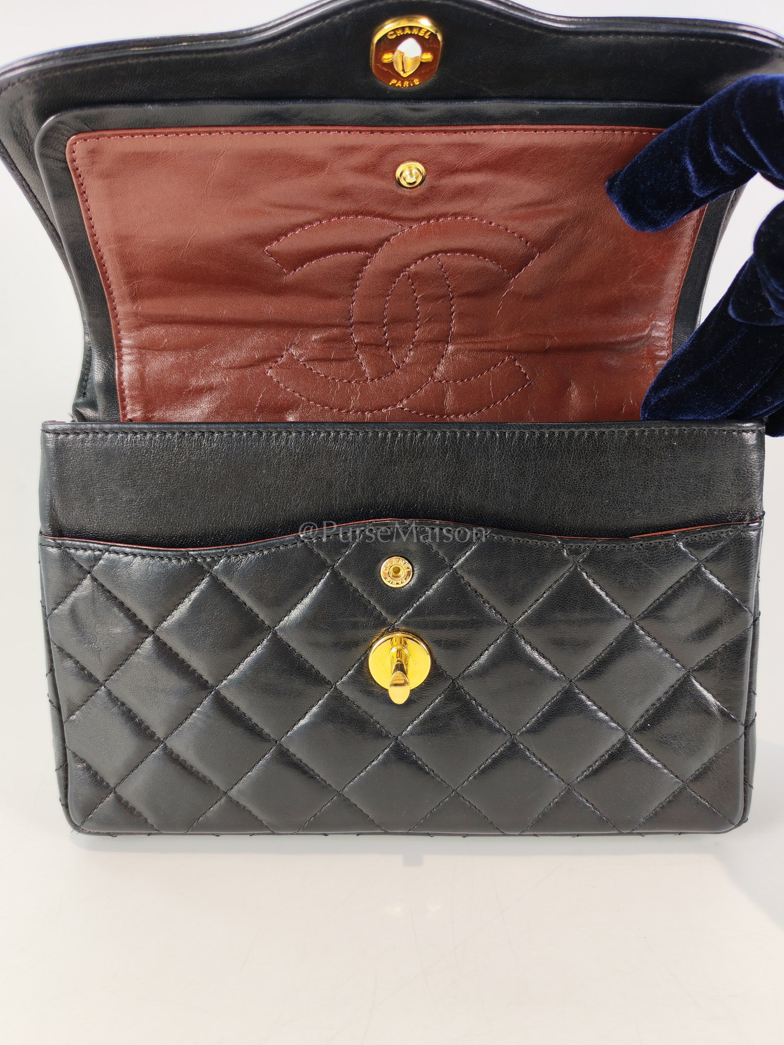 Vintage Double Flap in Black Quilted Lambskin Leather & Mixed Hardware Series 1 | Purse Maison Luxury Bags Shop