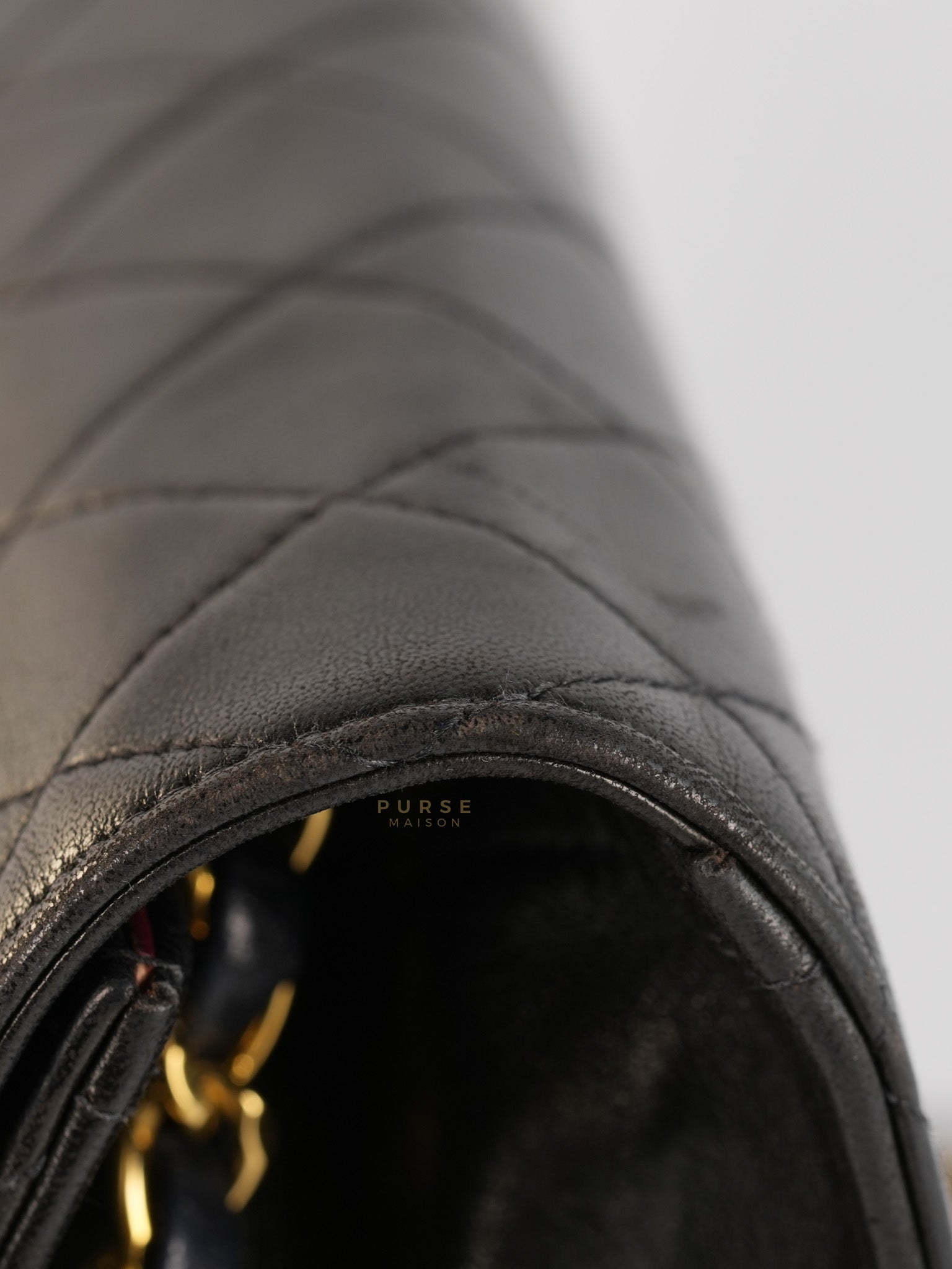 Vintage Flap Bag Medium Black Lambskin Leather and 24k Gold Hardware(Series 5) | Purse Maison Luxury Bags Shop