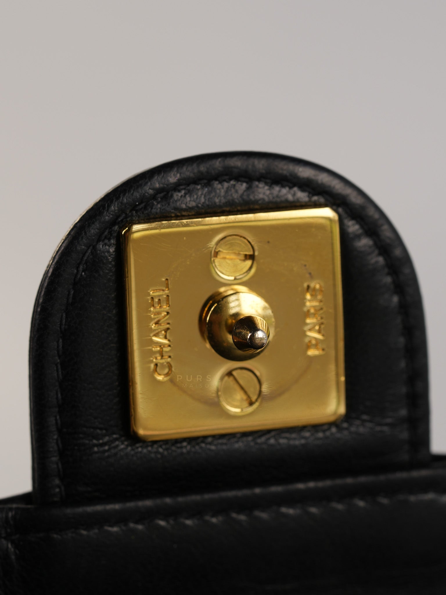 Vintage Flap Bag Medium Black Lambskin Leather and 24k Gold Hardware(Series 5) | Purse Maison Luxury Bags Shop