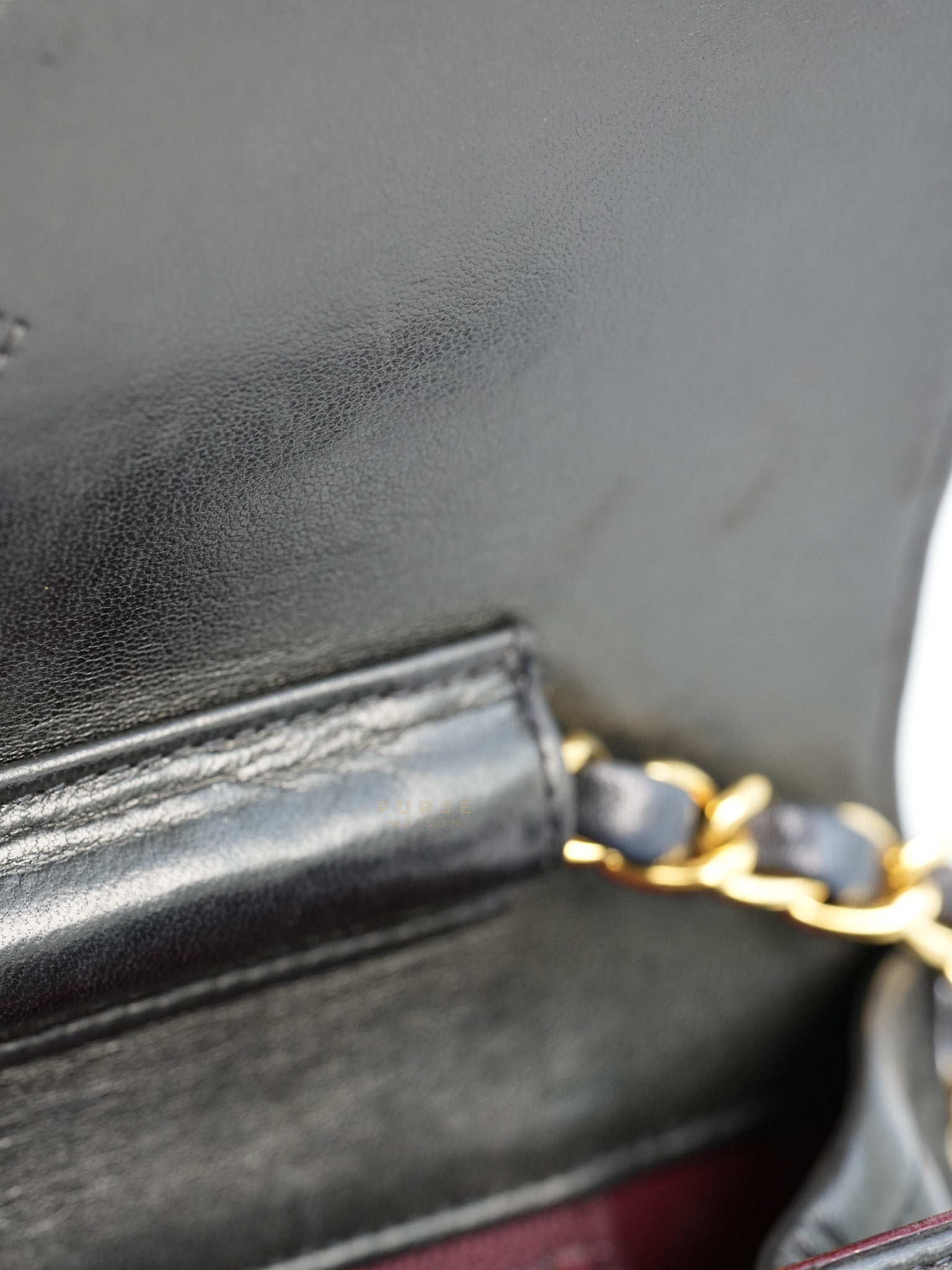 Vintage Flap Bag Medium Black Lambskin Leather and 24k Gold Hardware(Series 5) | Purse Maison Luxury Bags Shop